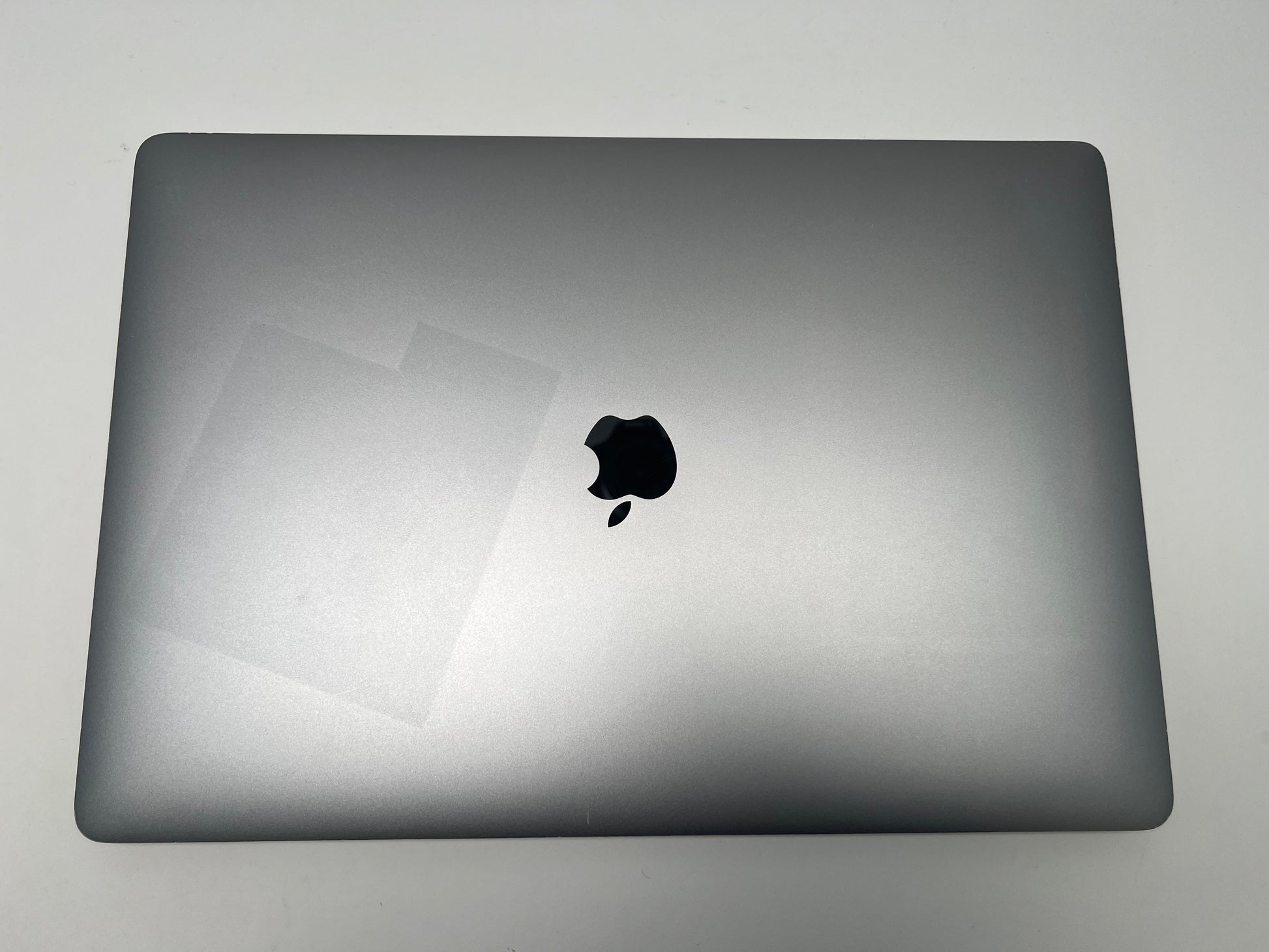 2016 MacBook Pro 15-inch i7 2.7GHz – 16GB RAM 512GB SSD Radeon Pro 455 | Parts Only