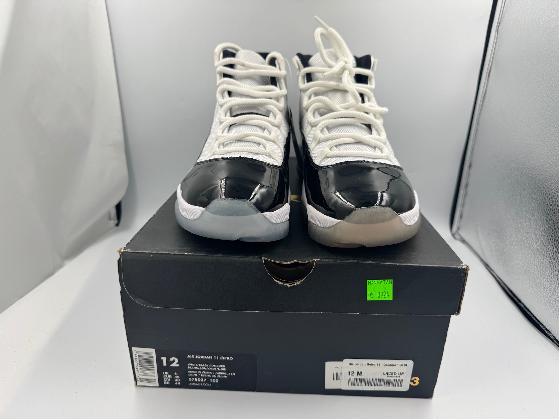 PRE OWNED Air Jordan Retro 11 "Concord" 2018 Conditional
