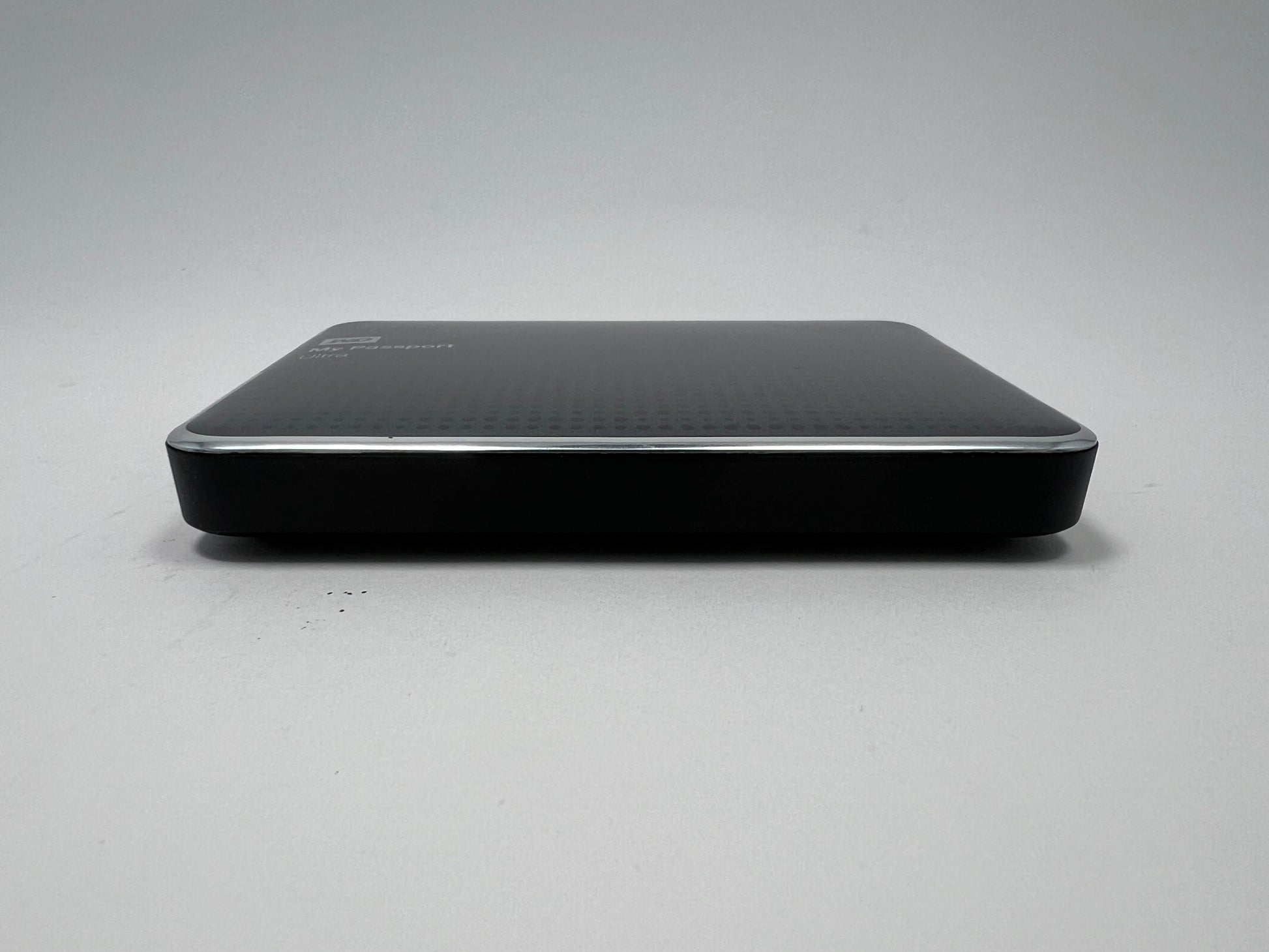 WD Passport Ultra HDD – 1TB Gray - Portable Hardrive