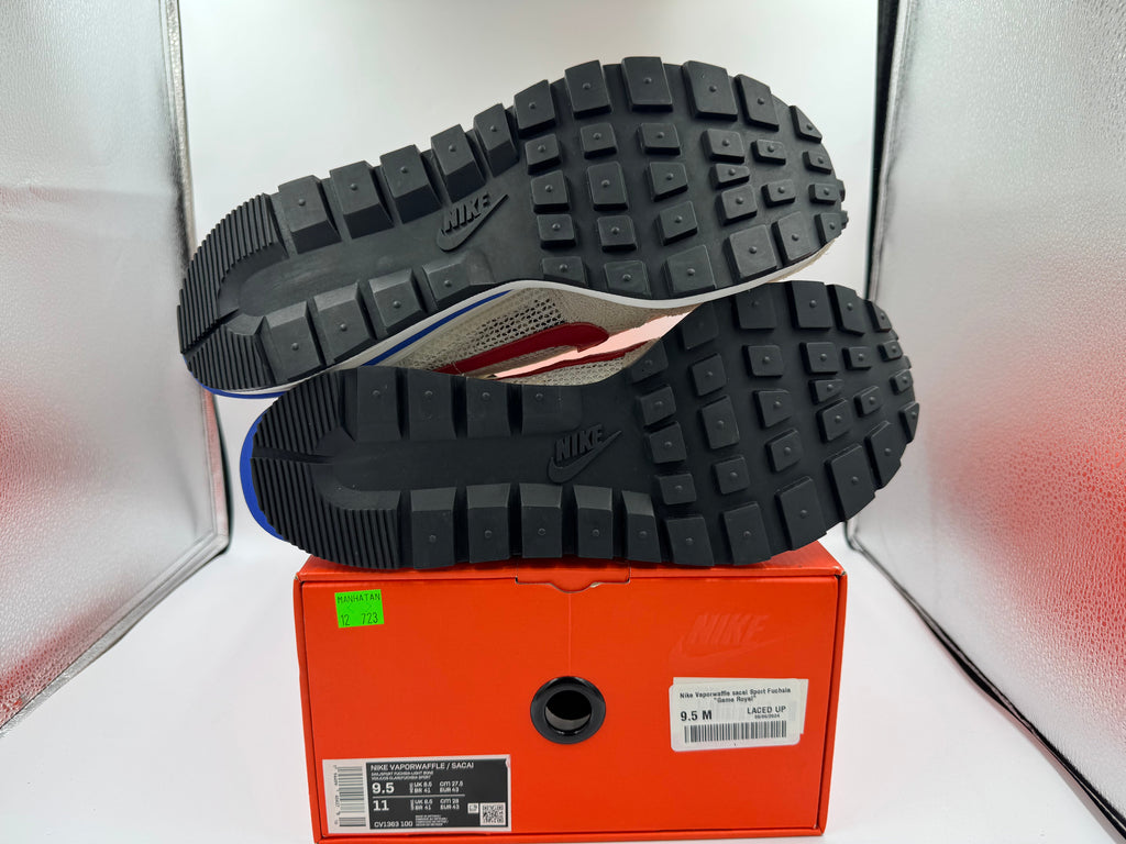 PRE OWNED Nike Vaporwaffle sacai Sport Fuchsia "Game Royal" Conditional