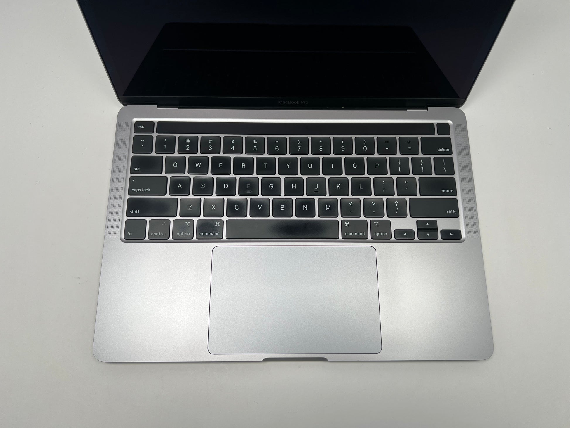 MacBook Pro (2020) 13-inch – Intel Core i7 2.3GHz – 16GB RAM 512GB SSD