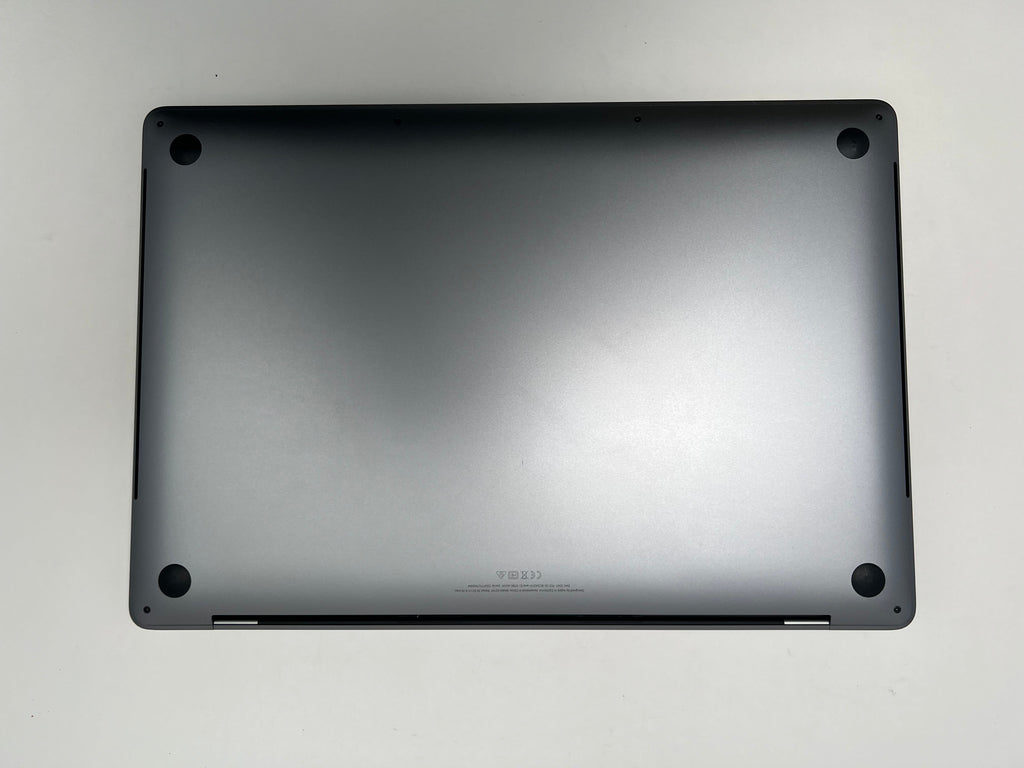 MacBook Pro (2019) 16-inch – Intel Core i7 2.6GHz • Radeon Pro 5300M – 16GB RAM 512GB SSD – 95 Cycles (Read)