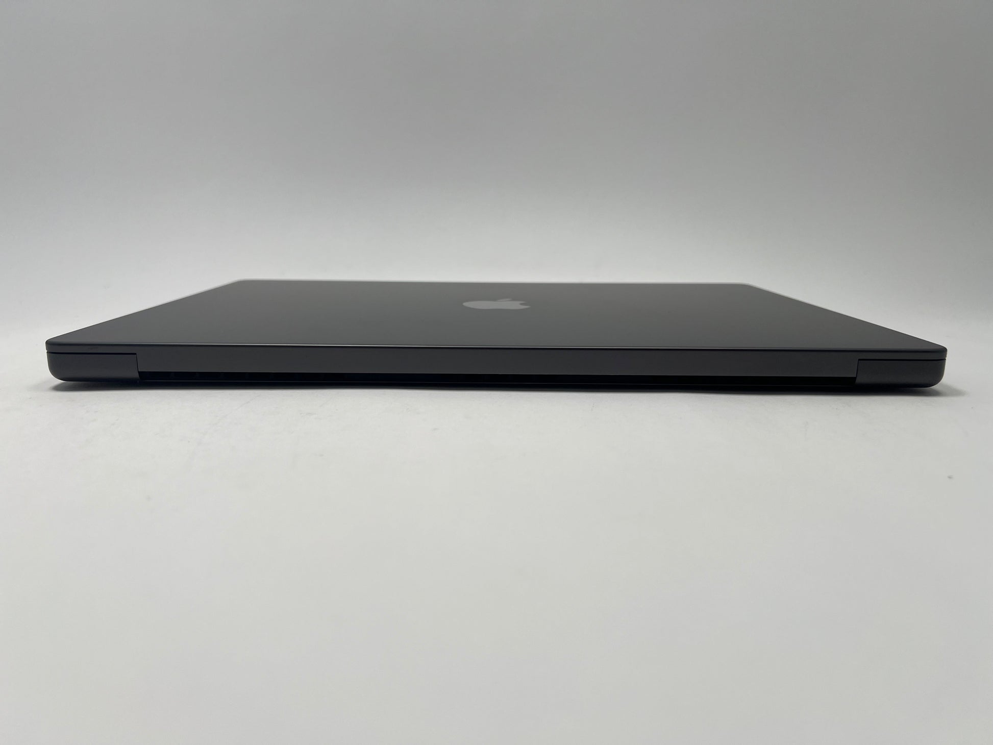 2023 Apple MacBook Pro 16-inch - M3 Max 40-Core GPU 128GB RAM 2TB SSD AppleCare+ 3/27