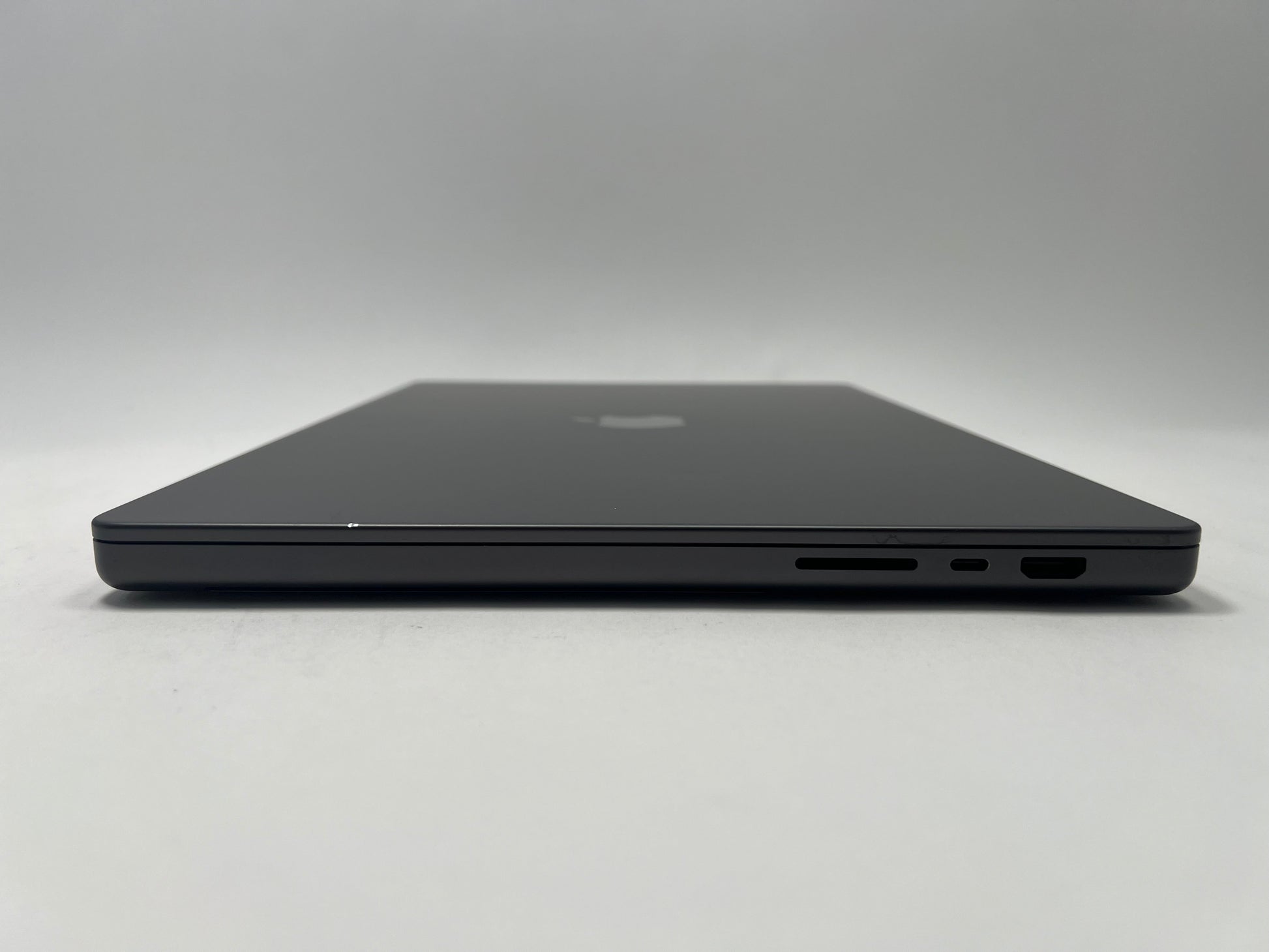 2023 Apple MacBook Pro 16-inch - M3 Max 40-Core GPU 128GB RAM 2TB SSD AppleCare+ 3/27