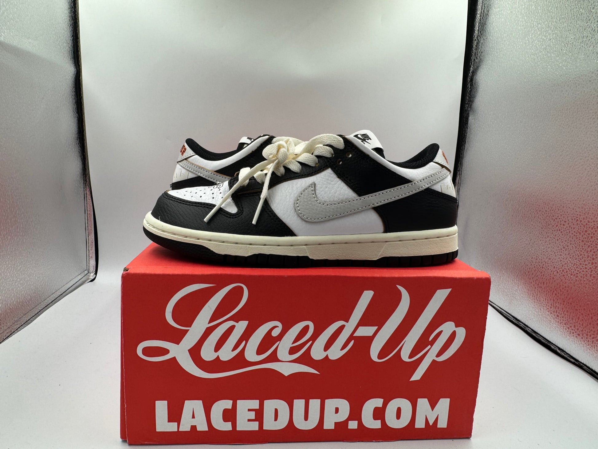 PRE OWNED Nike SB Dunk Low HUF San Francisco