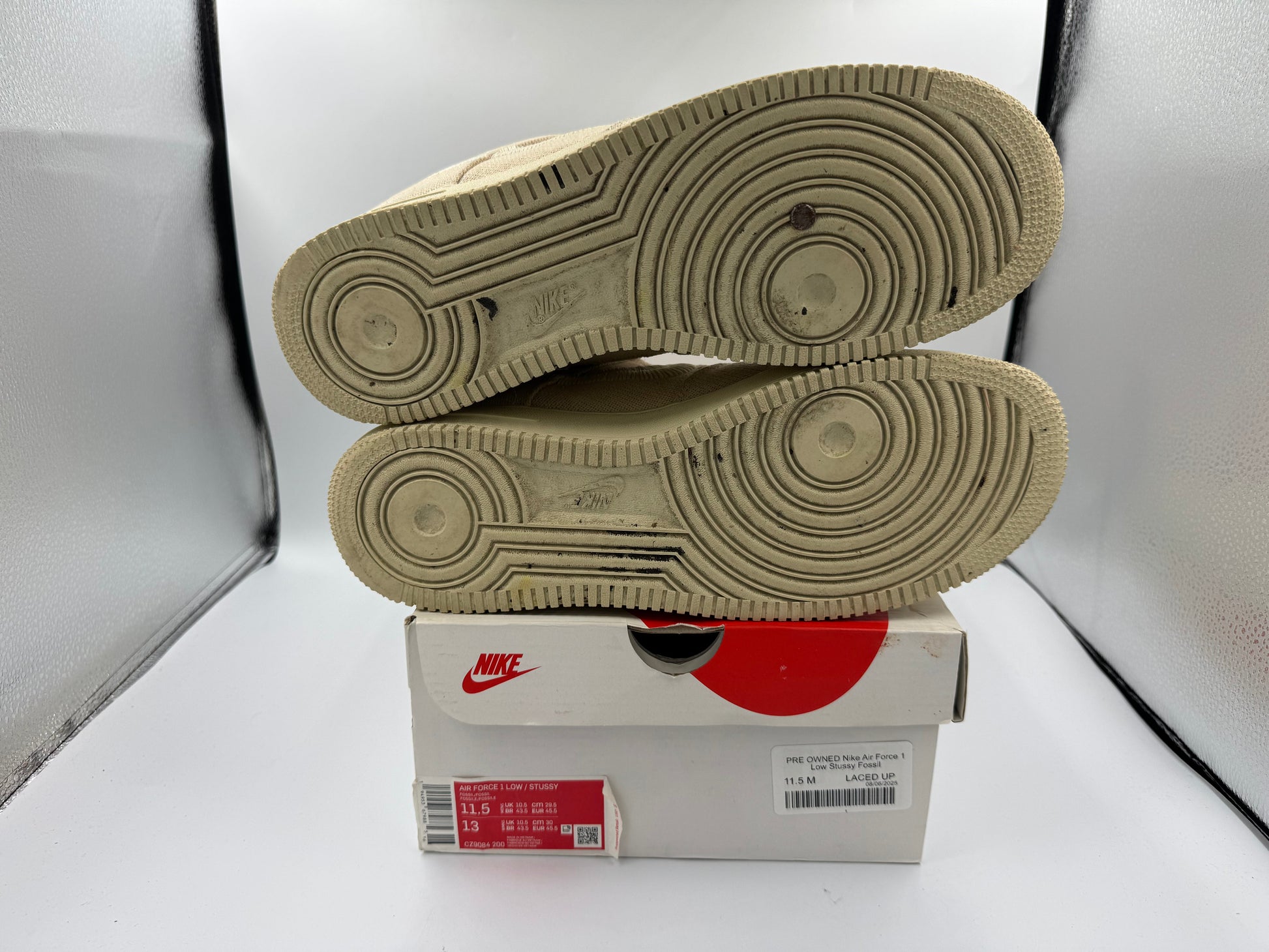 PRE OWNED Nike Air Force 1 Low Stussy Fossil