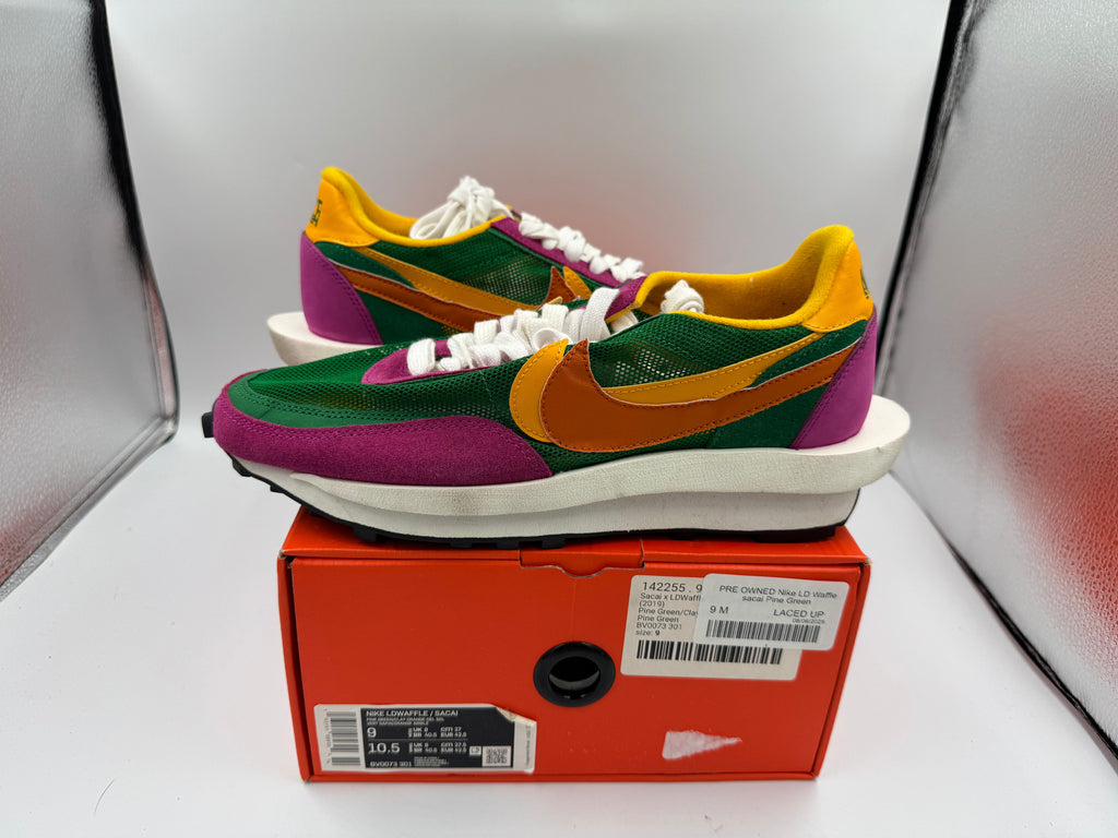 PRE OWNED Nike LD Waffle sacai Pine Green