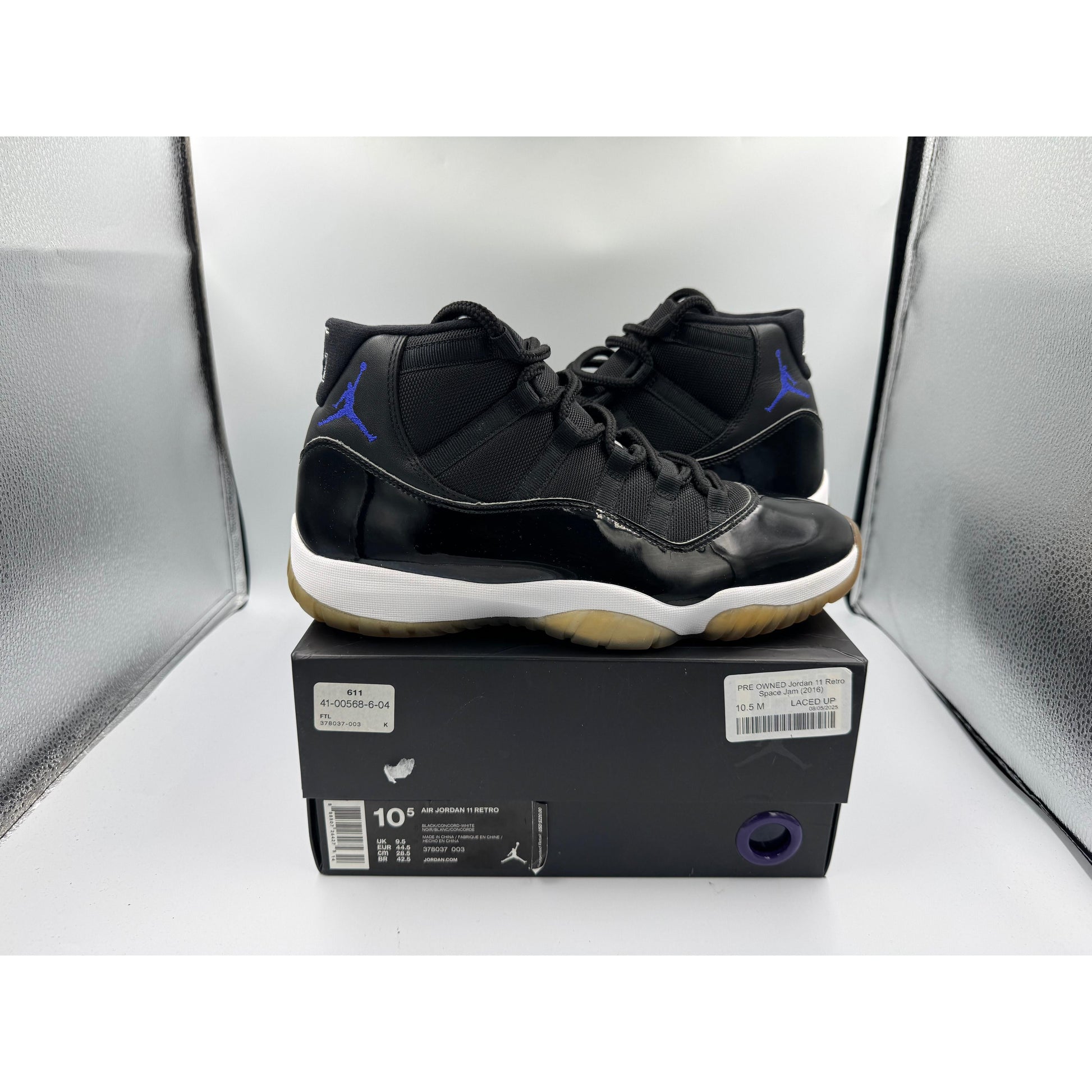 PRE OWNED Jordan 11 Retro Space Jam (2016)