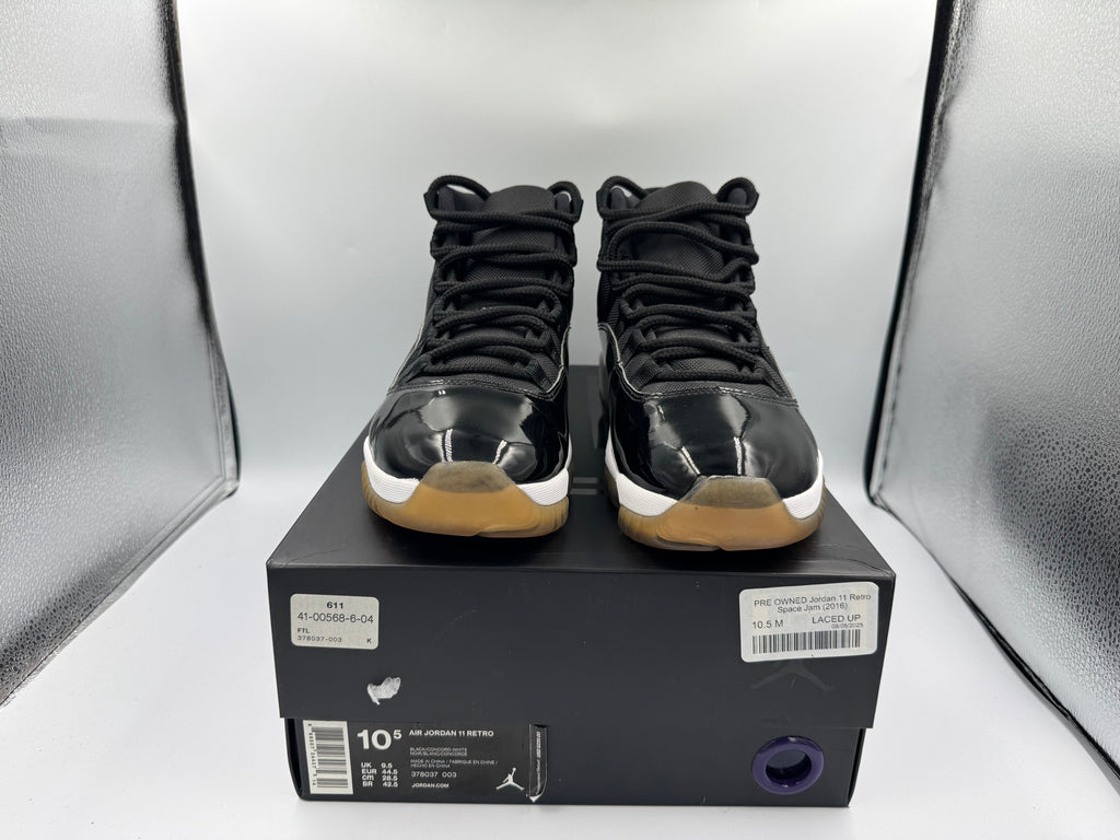 PRE OWNED Jordan 11 Retro Space Jam (2016)