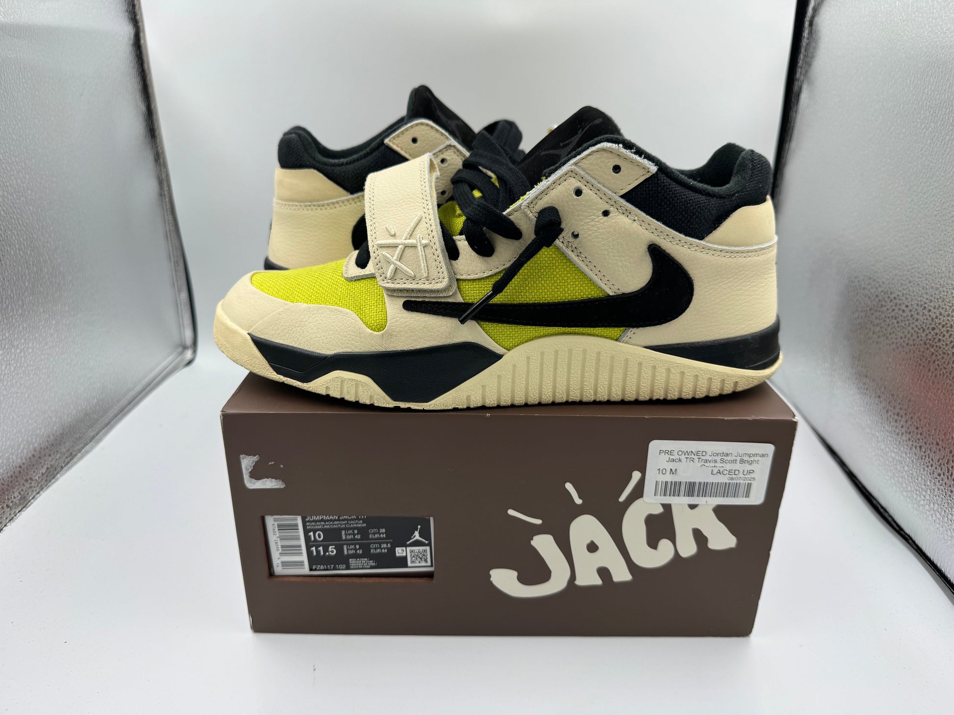 PRE OWNED Jordan Jumpman Jack TR Travis Scott Bright Cactus