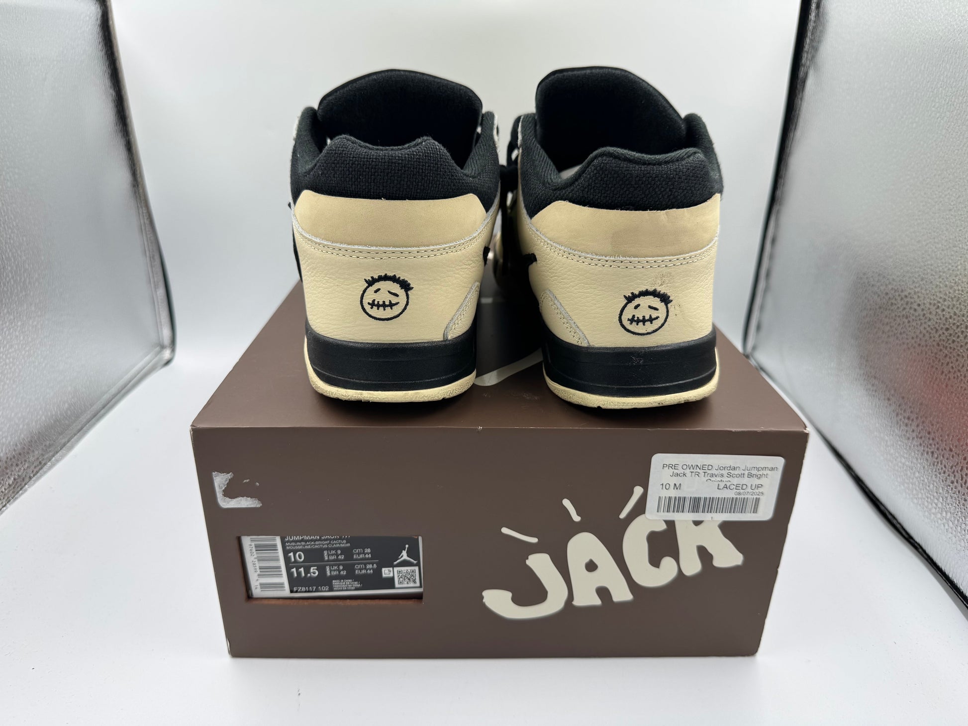 PRE OWNED Jordan Jumpman Jack TR Travis Scott Bright Cactus