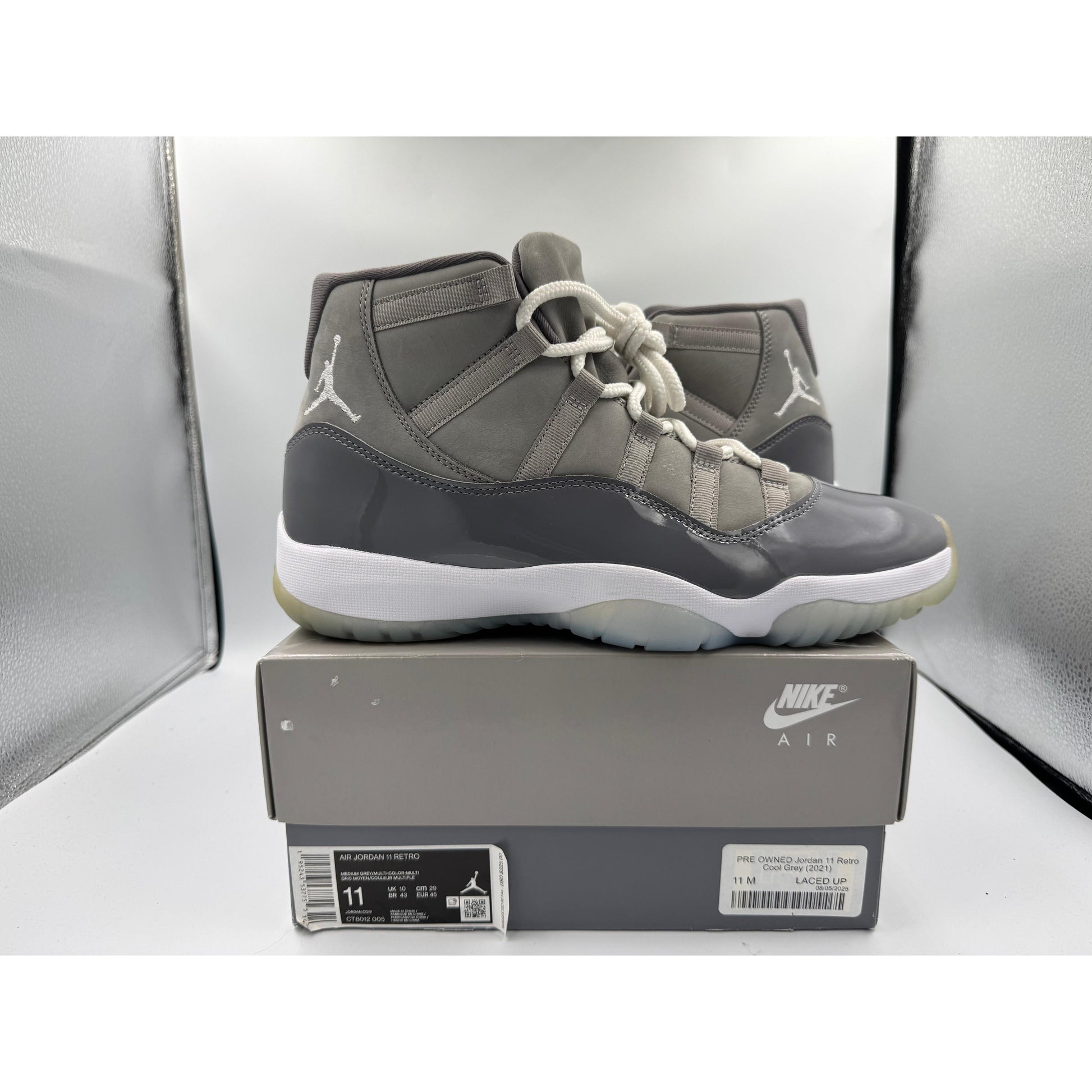 PRE OWNED Jordan 11 Retro Cool Grey (2021)