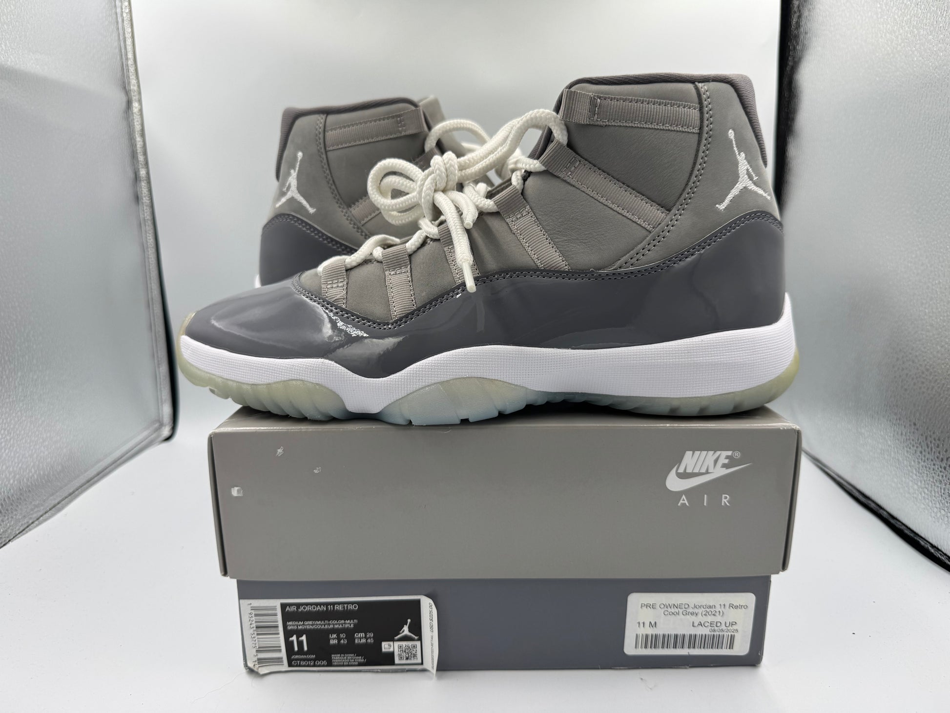 PRE OWNED Jordan 11 Retro Cool Grey (2021)