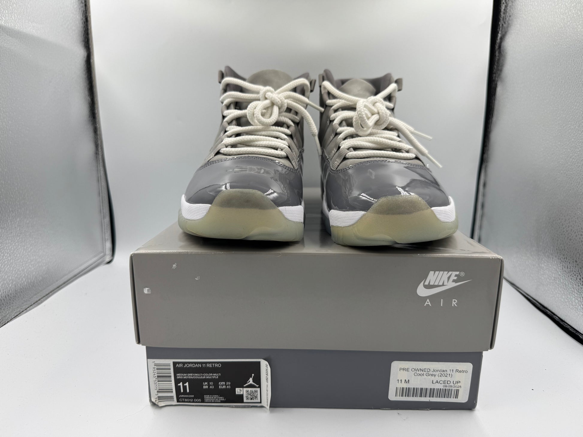 PRE OWNED Jordan 11 Retro Cool Grey (2021)