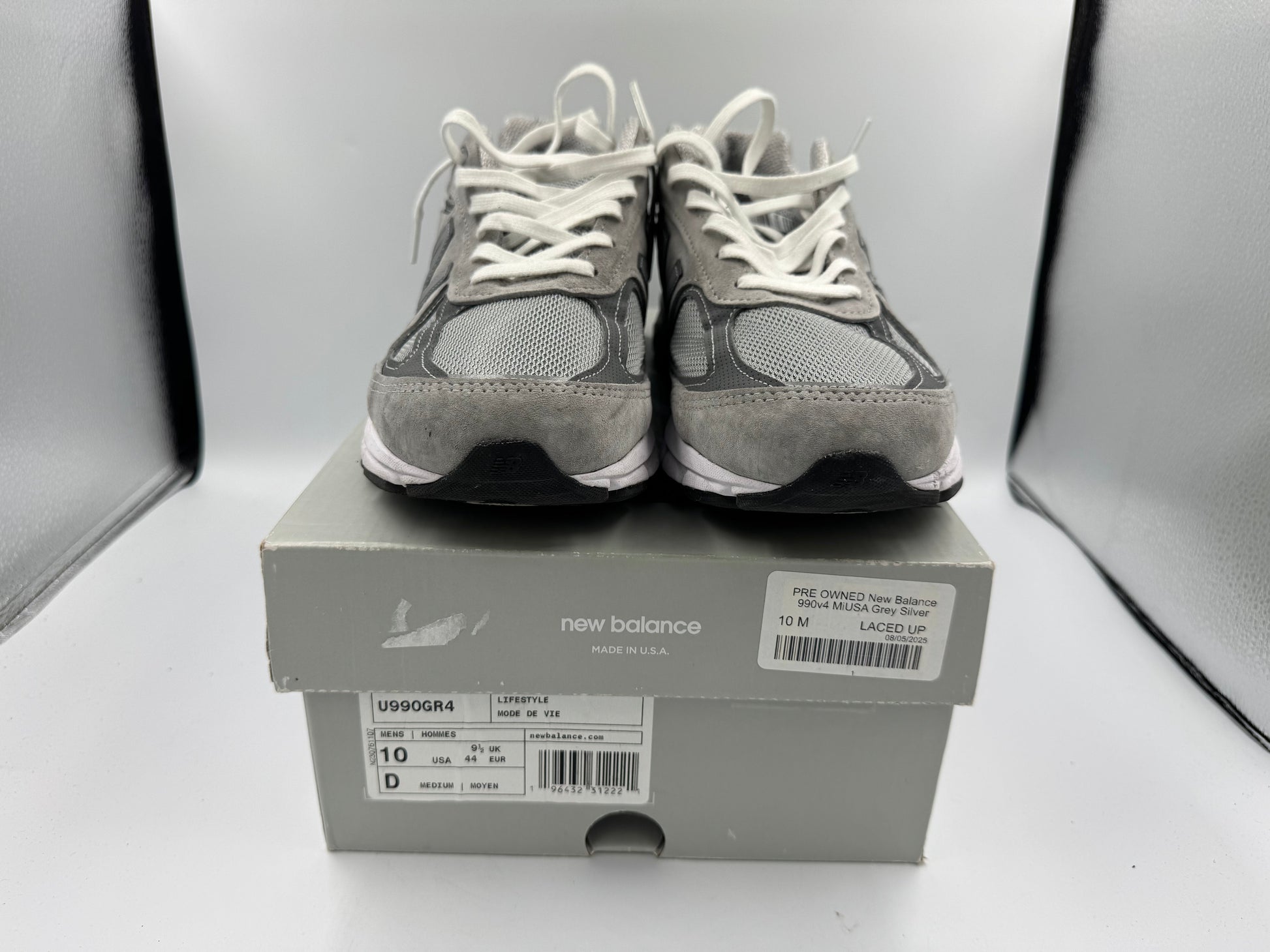 PRE OWNED New Balance 990v4 MiUSA Grey Silver