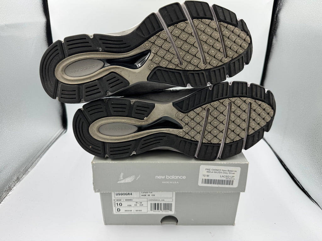 PRE OWNED New Balance 990v4 MiUSA Grey Silver