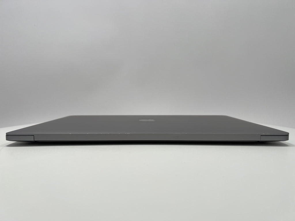 MacBook Pro (2019) 16-inch – Intel Core i9 2.4GHz • Radeon Pro 5300M – 16GB RAM 512GB SSD – Read