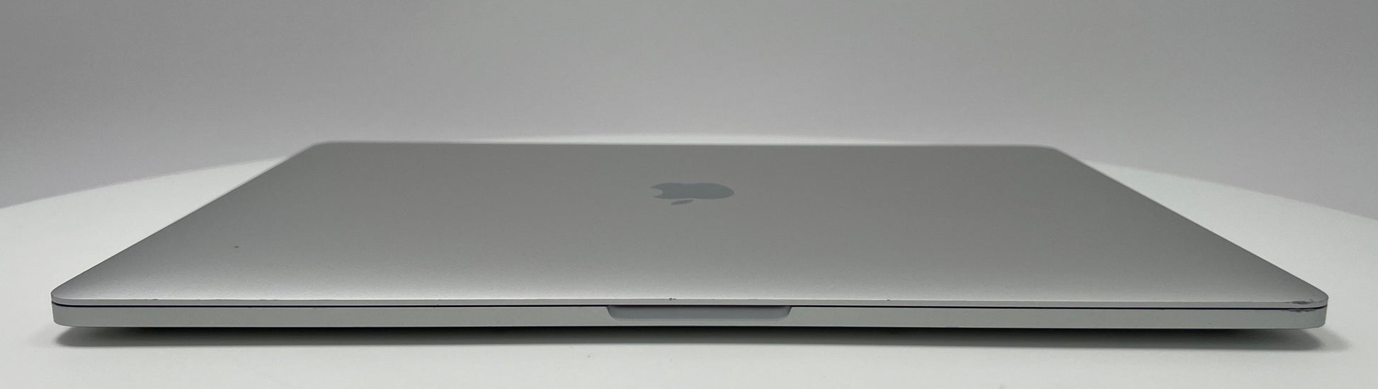2016 Apple MacBook Pro 15-inch i7 2.9GHz 16GB RAM 512GB SSD | Radeon Pro 460