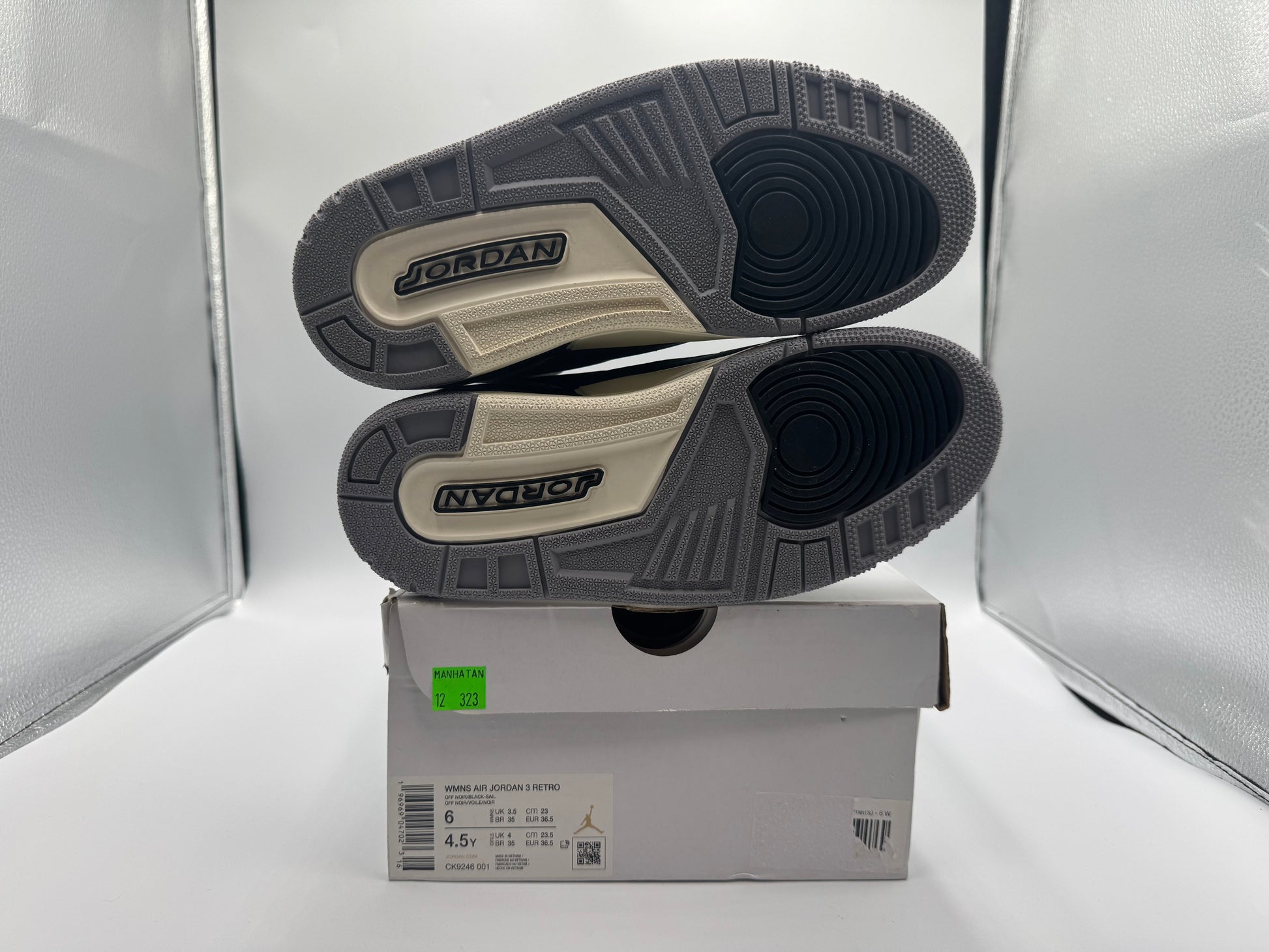 PRE OWNED Jordan 3 Retro Off Noir (Women's) Conditional