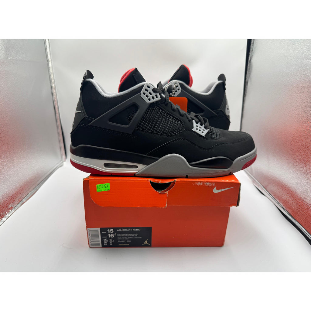 PRE OWNED Air Jordan Retro 4 "Bred" (2019) Conditional