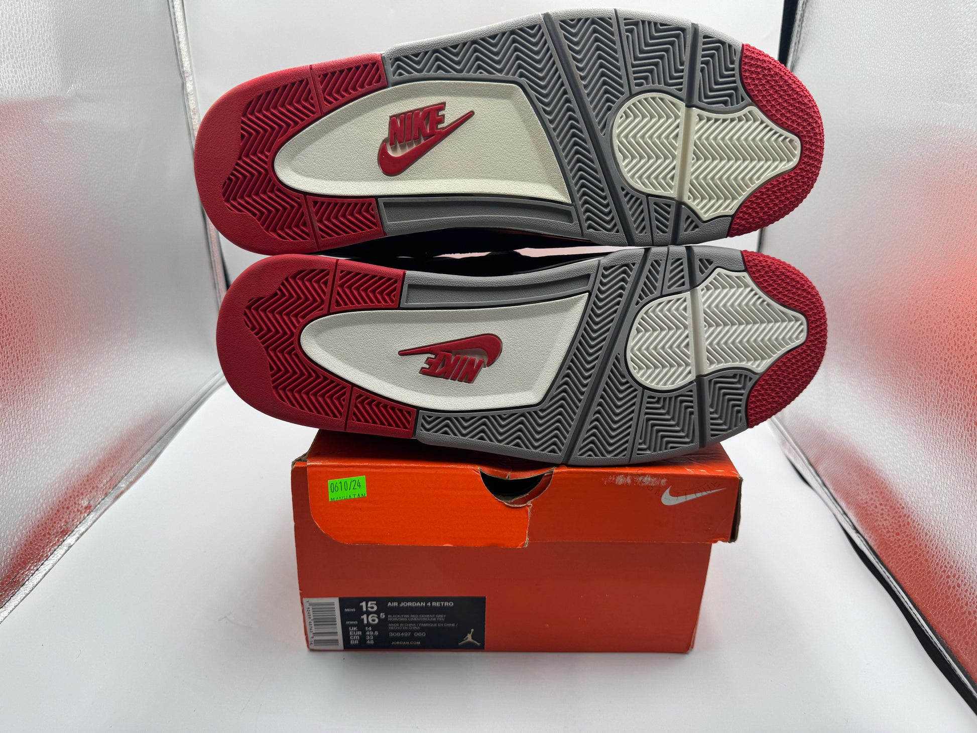 PRE OWNED Air Jordan Retro 4 "Bred" (2019) Conditional