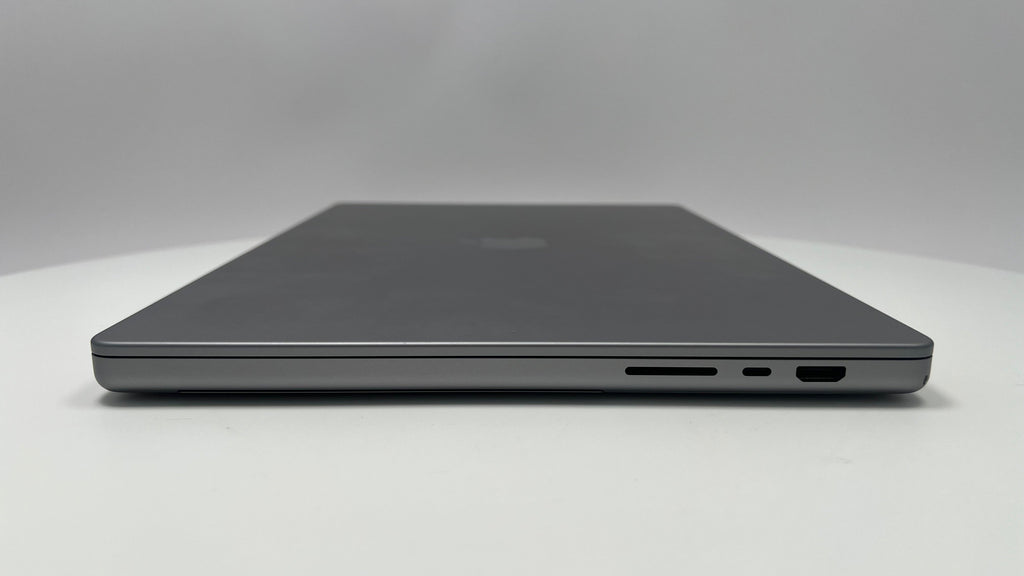 2021 Apple MacBook Pro 16-inch M1 Max 32-Core GPU –  64GB RAM 4TB SSD | Space Gray