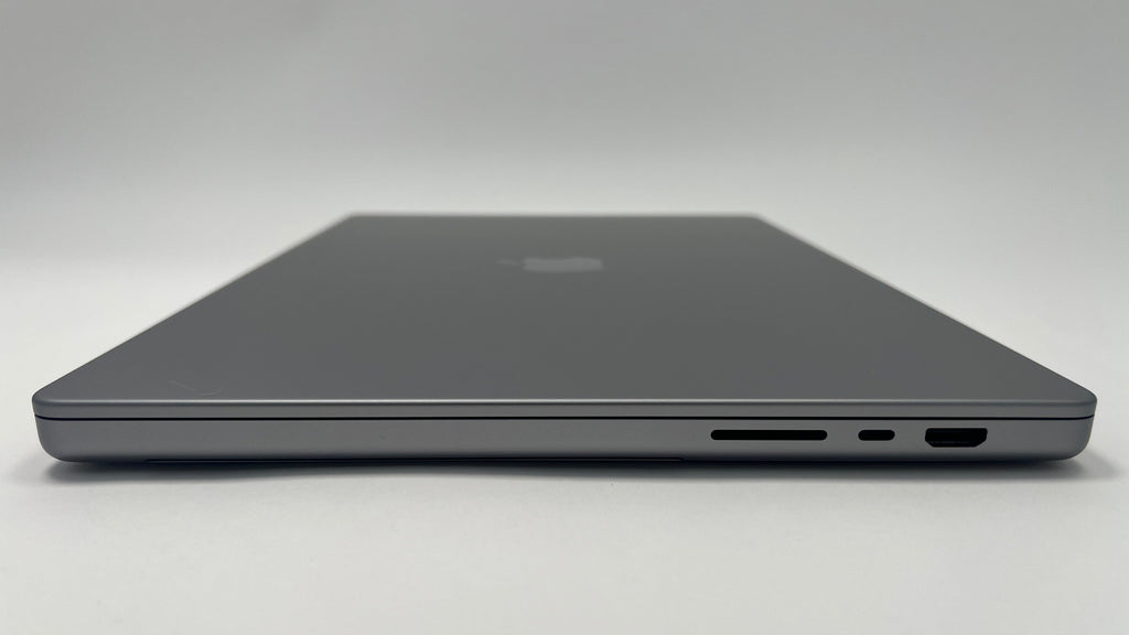 MacBook Pro (2021) 16-inch – Apple M1 Max 32-Core GPU – 64GB RAM 2TB SSD – 99% Battery