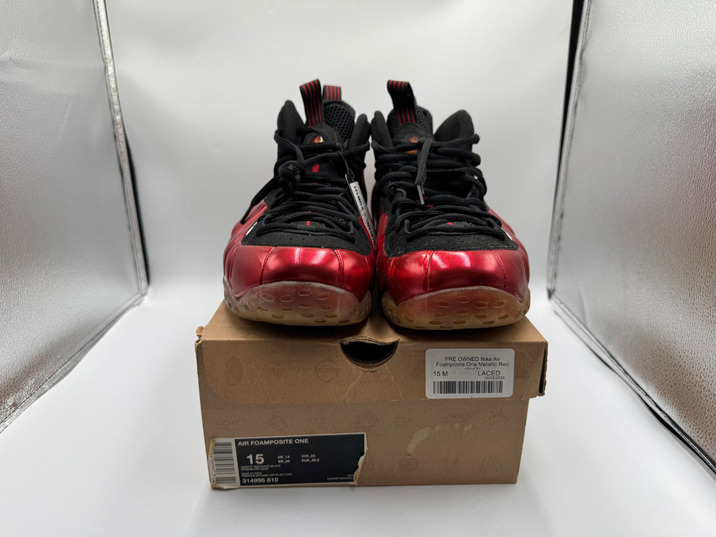 PRE OWNED Nike Air Foamposite One Metallic Red (2017)