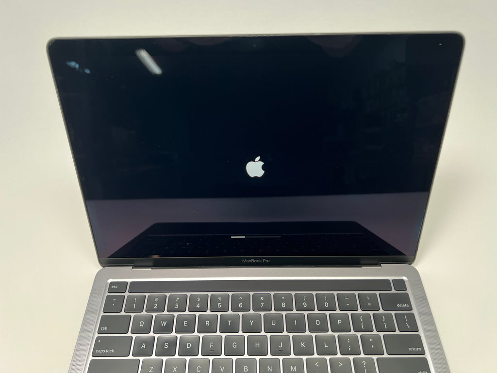 MacBook Pro (2020) 13-inch – Intel Core i5 1.4GHz – 8GB RAM 256GB SSD – Read