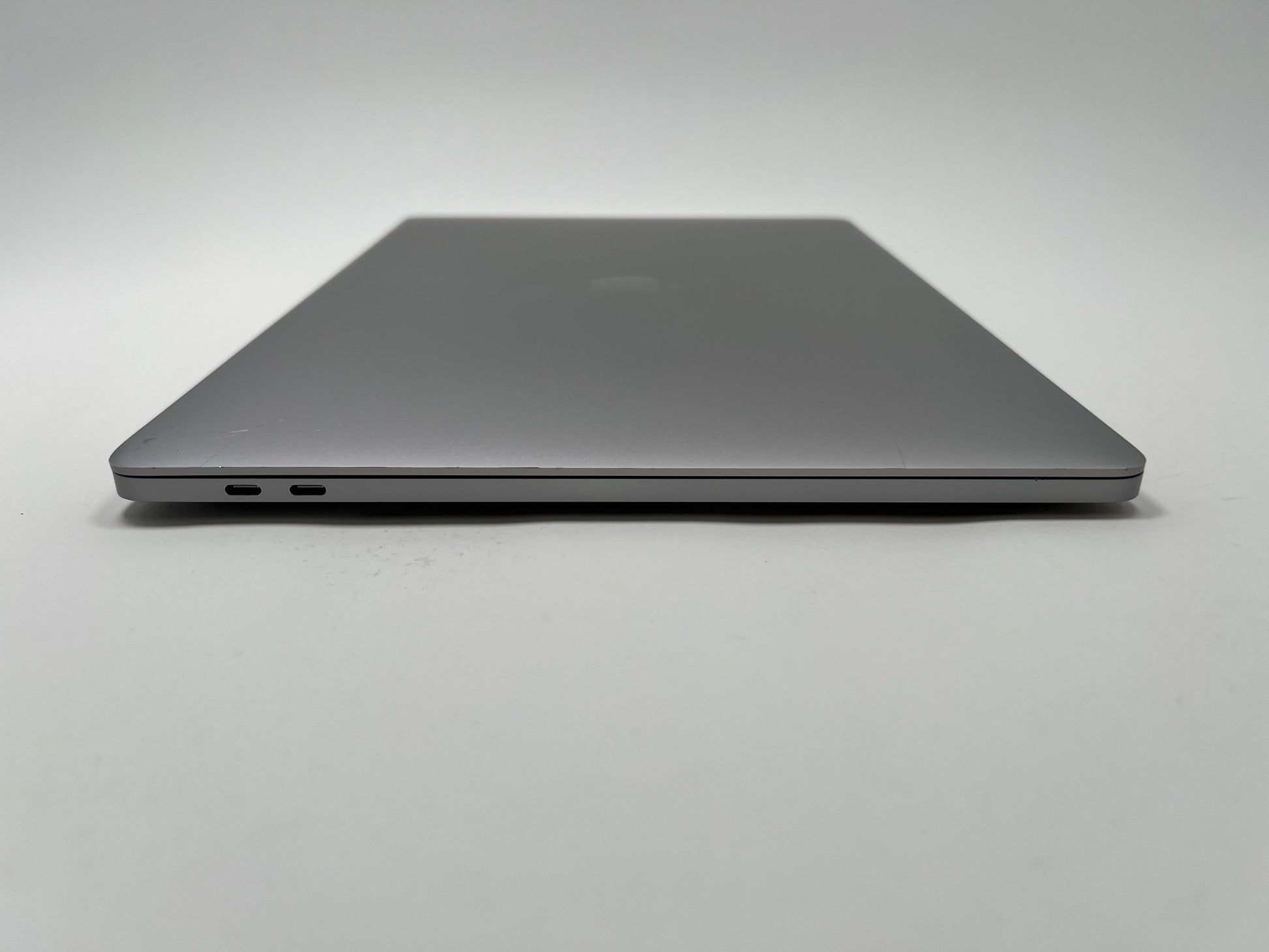 MacBook Pro (2019) 16-inch – Intel Core i9 2.4GHz – 16GB RAM 512GB SSD