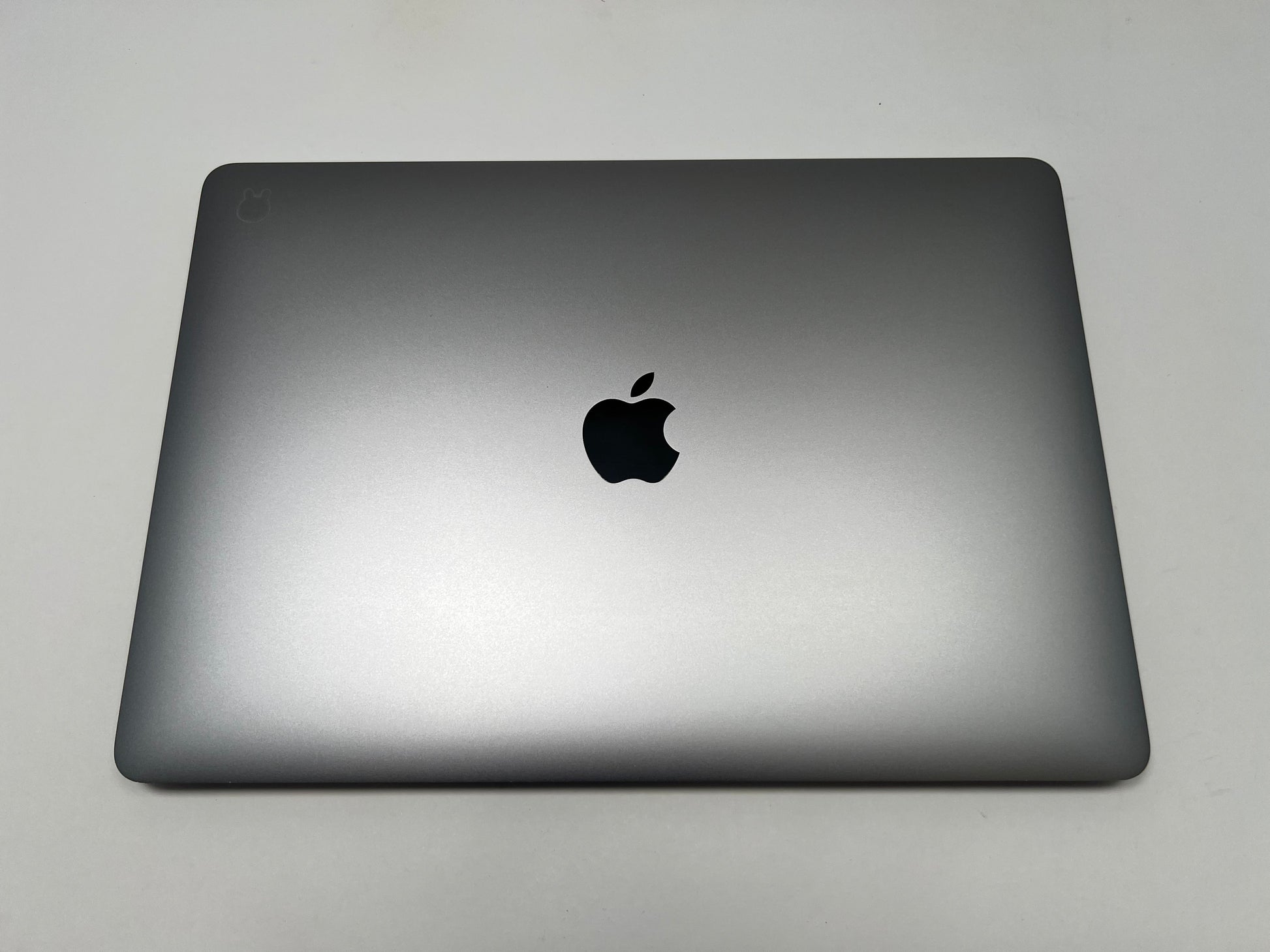 MacBook Pro (2019) 13-inch – Intel Core i7 2.8GHz – 16GB RAM 1TB SSD – 30 Battery Cycles