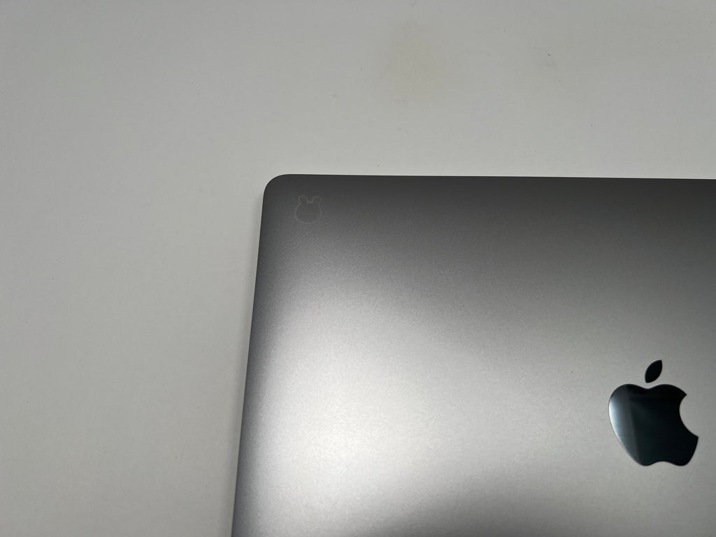 MacBook Pro (2019) 13-inch – Intel Core i7 2.8GHz – 16GB RAM 1TB SSD – 30 Battery Cycles