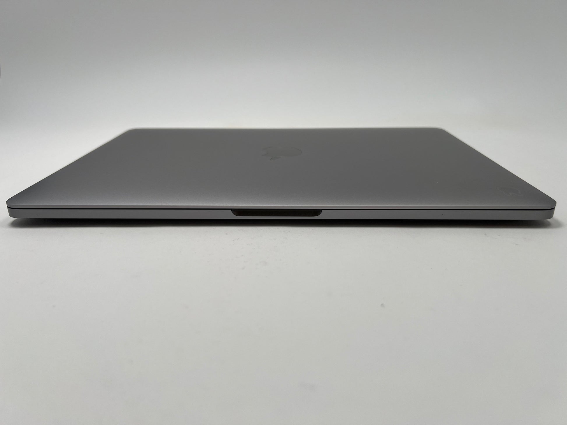 MacBook Pro (2019) 13-inch – Intel Core i7 2.8GHz – 16GB RAM 1TB SSD – 30 Battery Cycles
