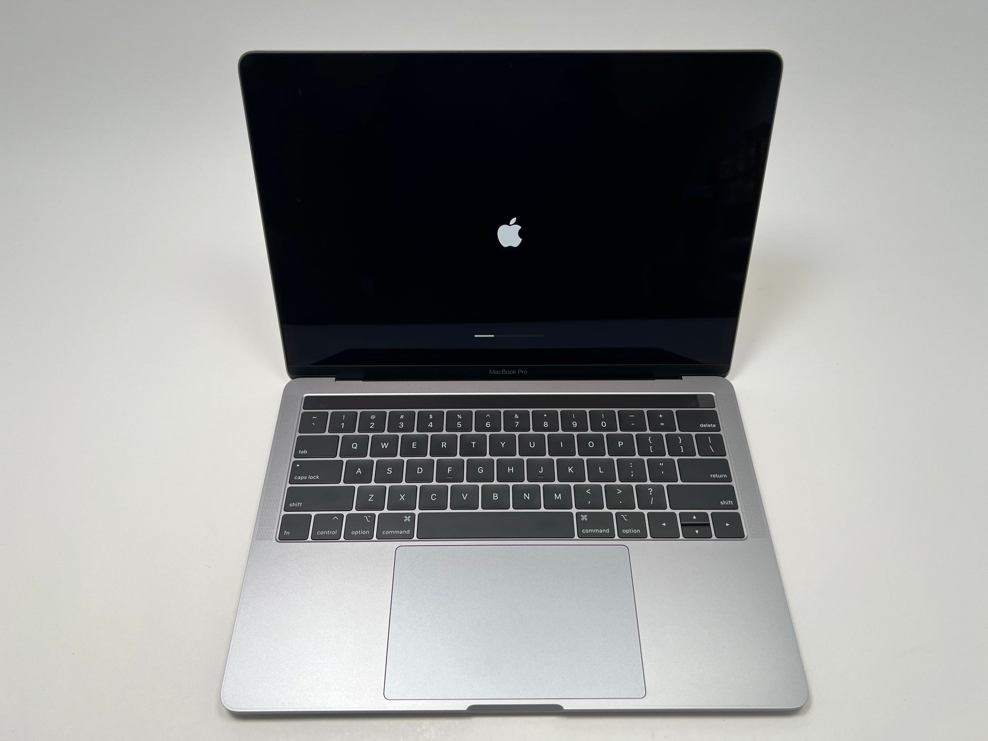 MacBook Pro (2019) 13-inch – Intel Core i7 2.8GHz – 16GB RAM 1TB SSD – 30 Battery Cycles