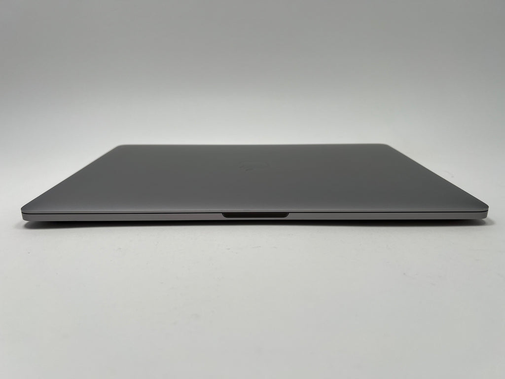 MacBook Pro (2019) 15-inch – Intel Core i7 2.6GHz – 32GB RAM 1TB SSD – Radeon Pro 555X
