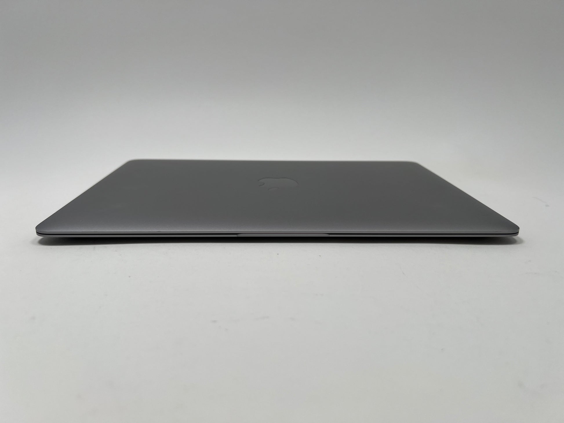 MacBook (2016) 12-inch Retina – Intel Core m7 1.3GHz – 8GB RAM 512GB SSD – 91 Battery Cycles