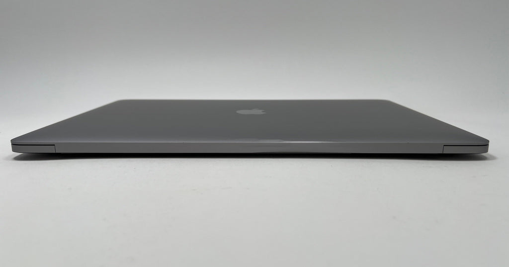MacBook Pro (2018) 15-inch – Intel Core i7 2.6GHz – 32GB RAM 1TB SSD • Radeon Pro 560X
