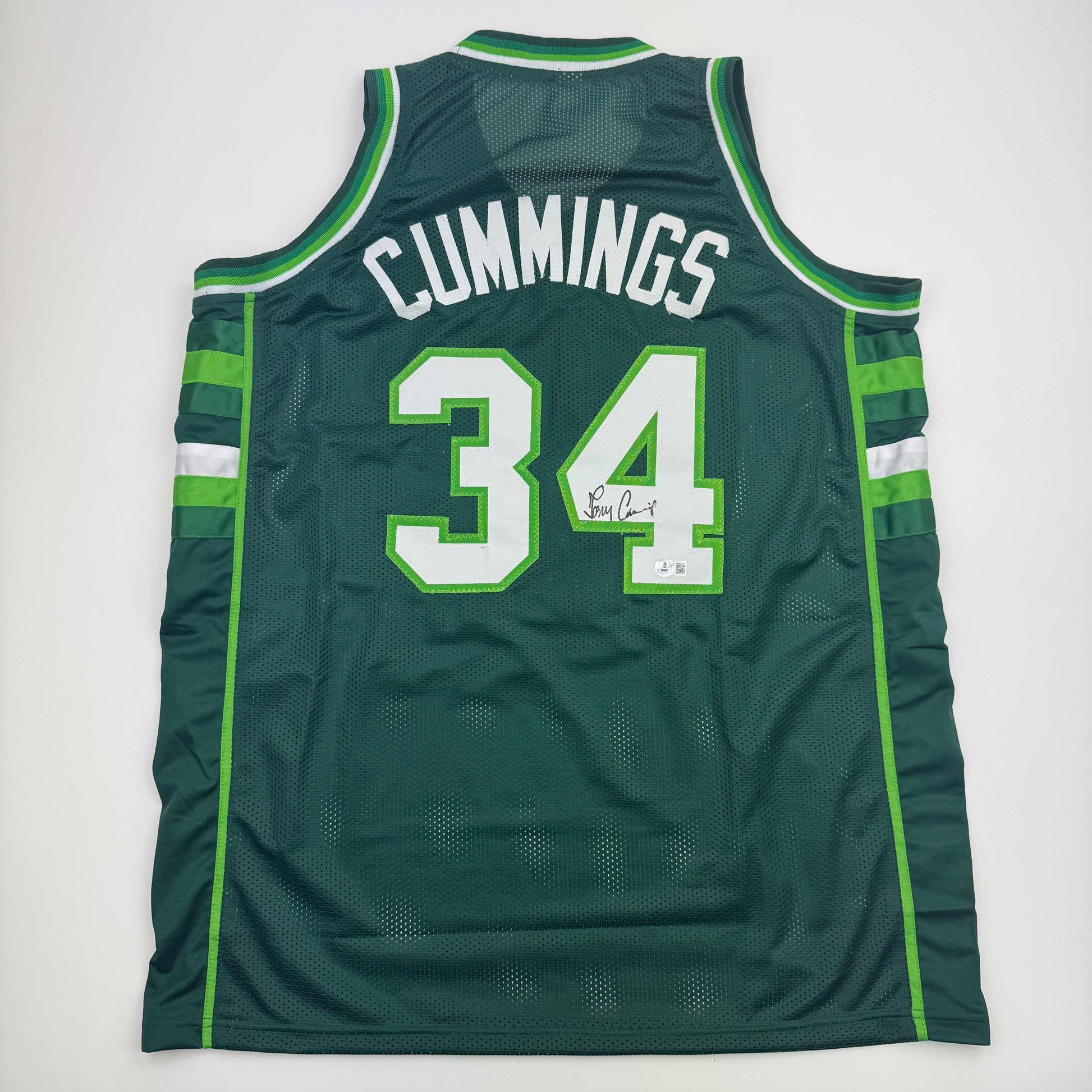 Autographed/Signed Terry Cummings Milwaukee Green Basketball Jersey Beckett BAS COA