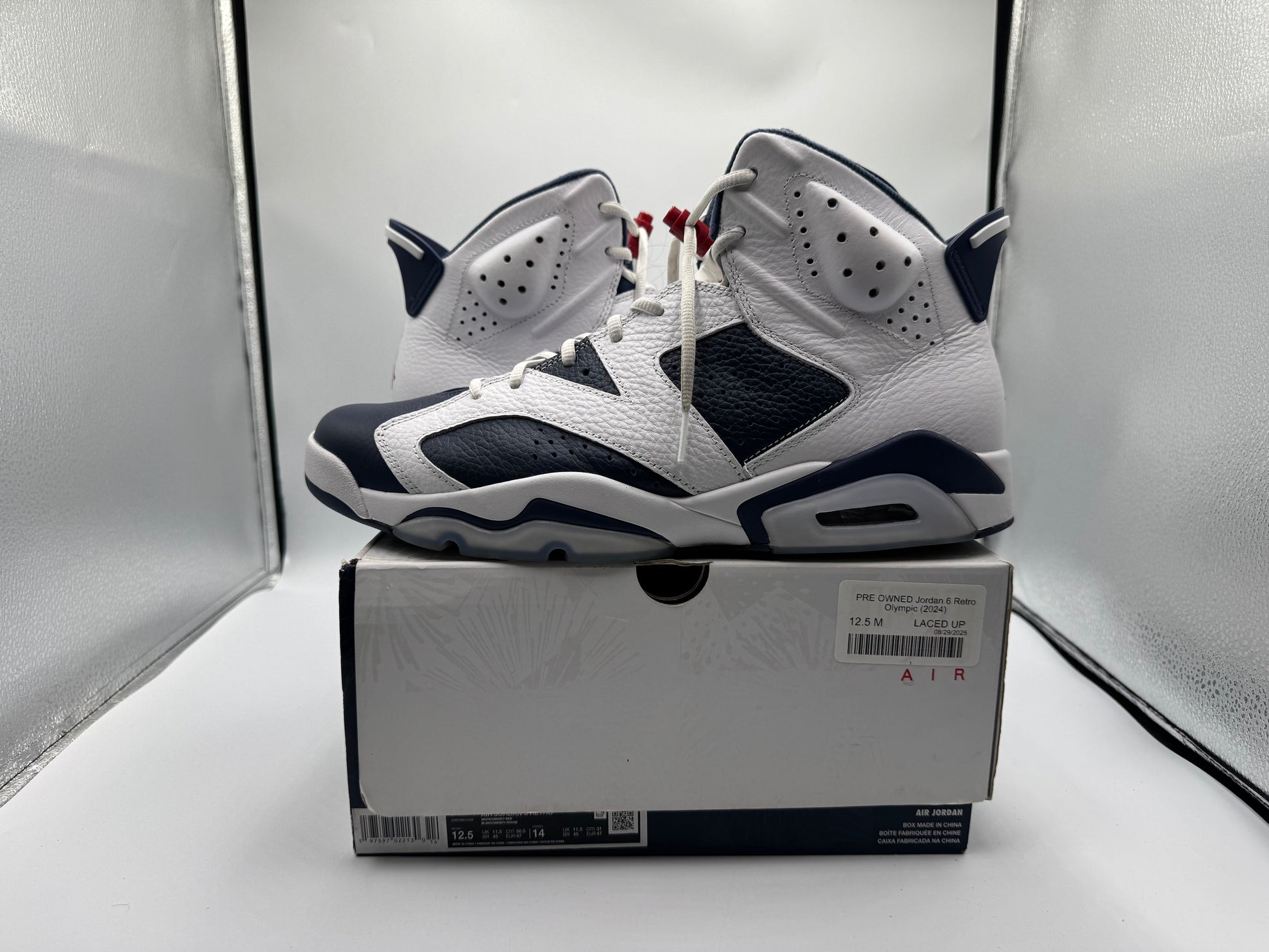 PRE OWNED Jordan 6 Retro Olympic (2024)