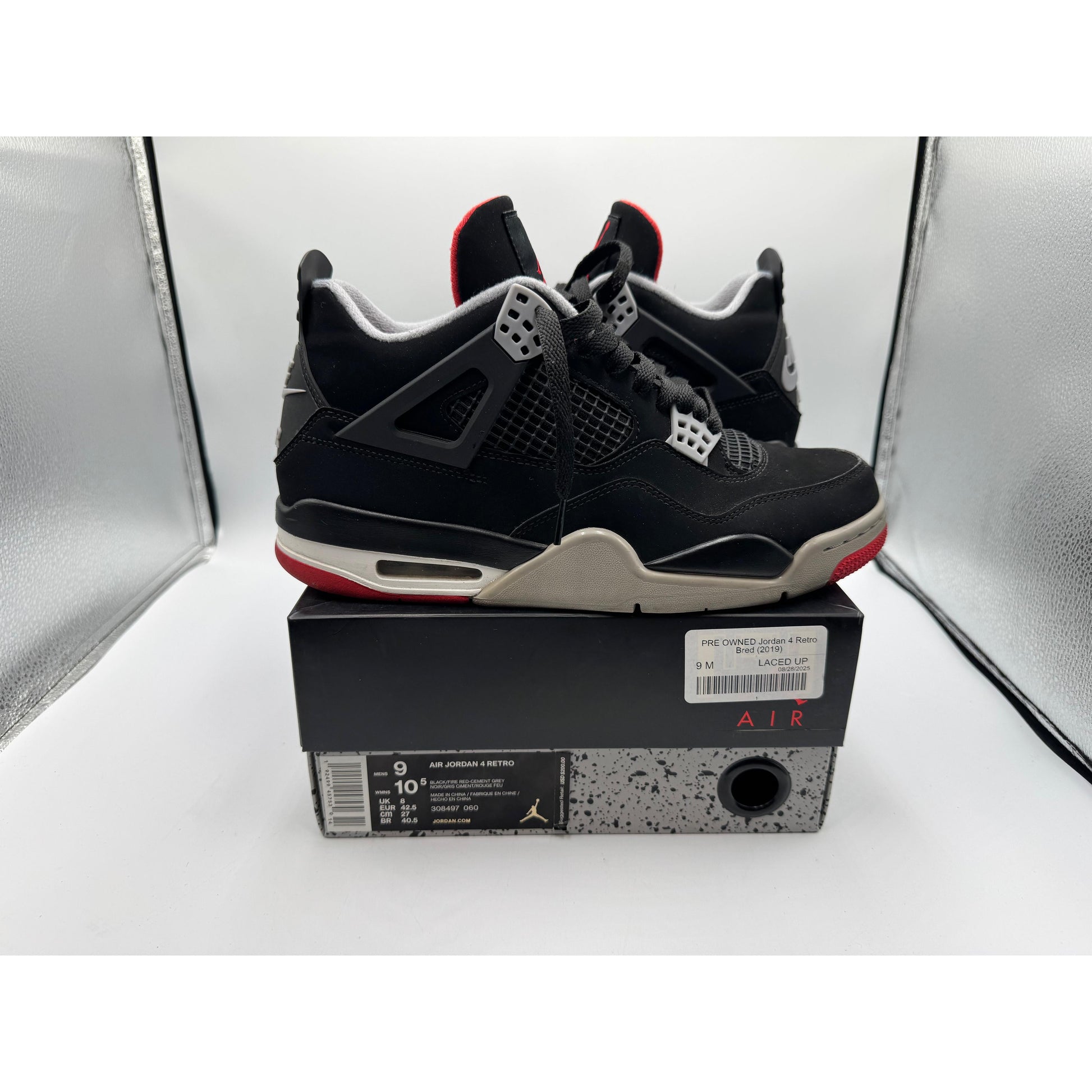 PRE OWNED Jordan 4 Retro Bred (2019)