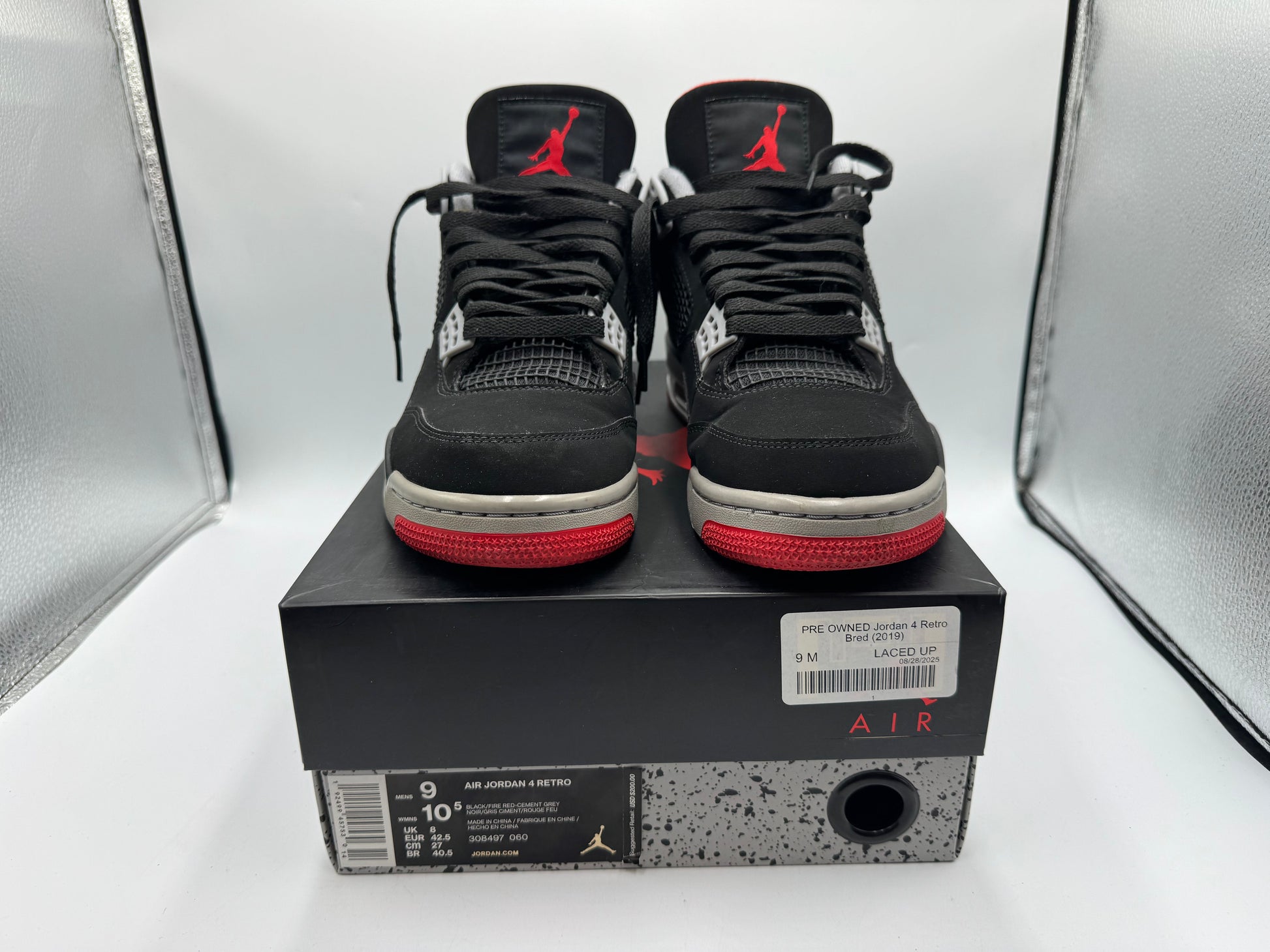 PRE OWNED Jordan 4 Retro Bred (2019)