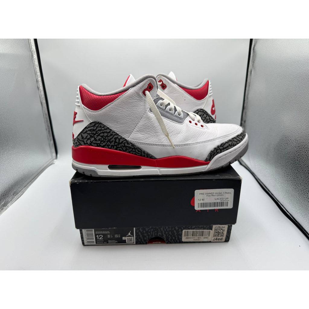 PRE OWNED Jordan 3 Retro Fire Red (2022)