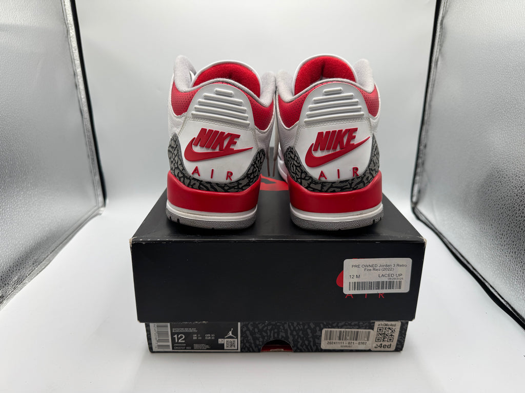 PRE OWNED Jordan 3 Retro Fire Red (2022)