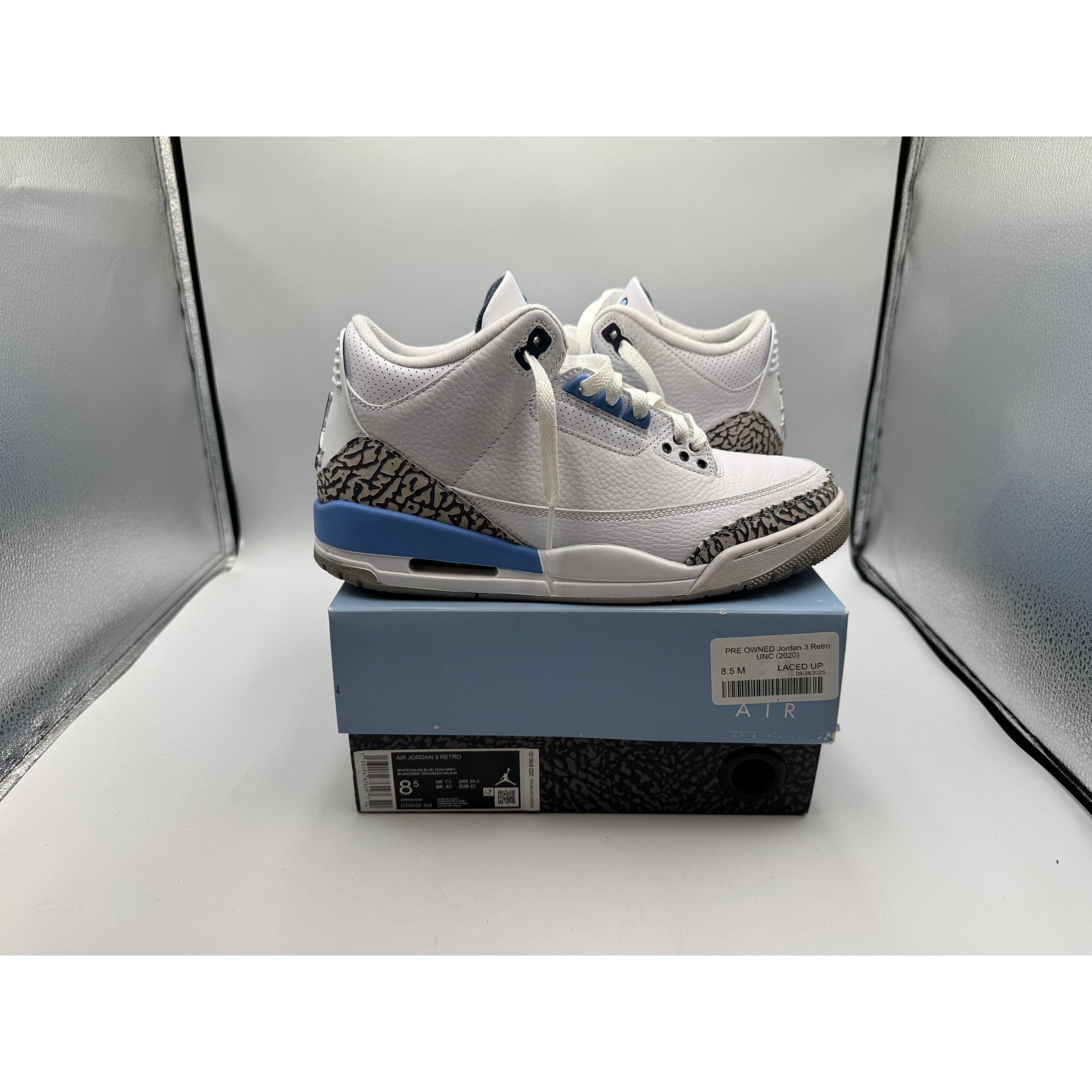 PRE OWNED Jordan 3 Retro UNC (2020)