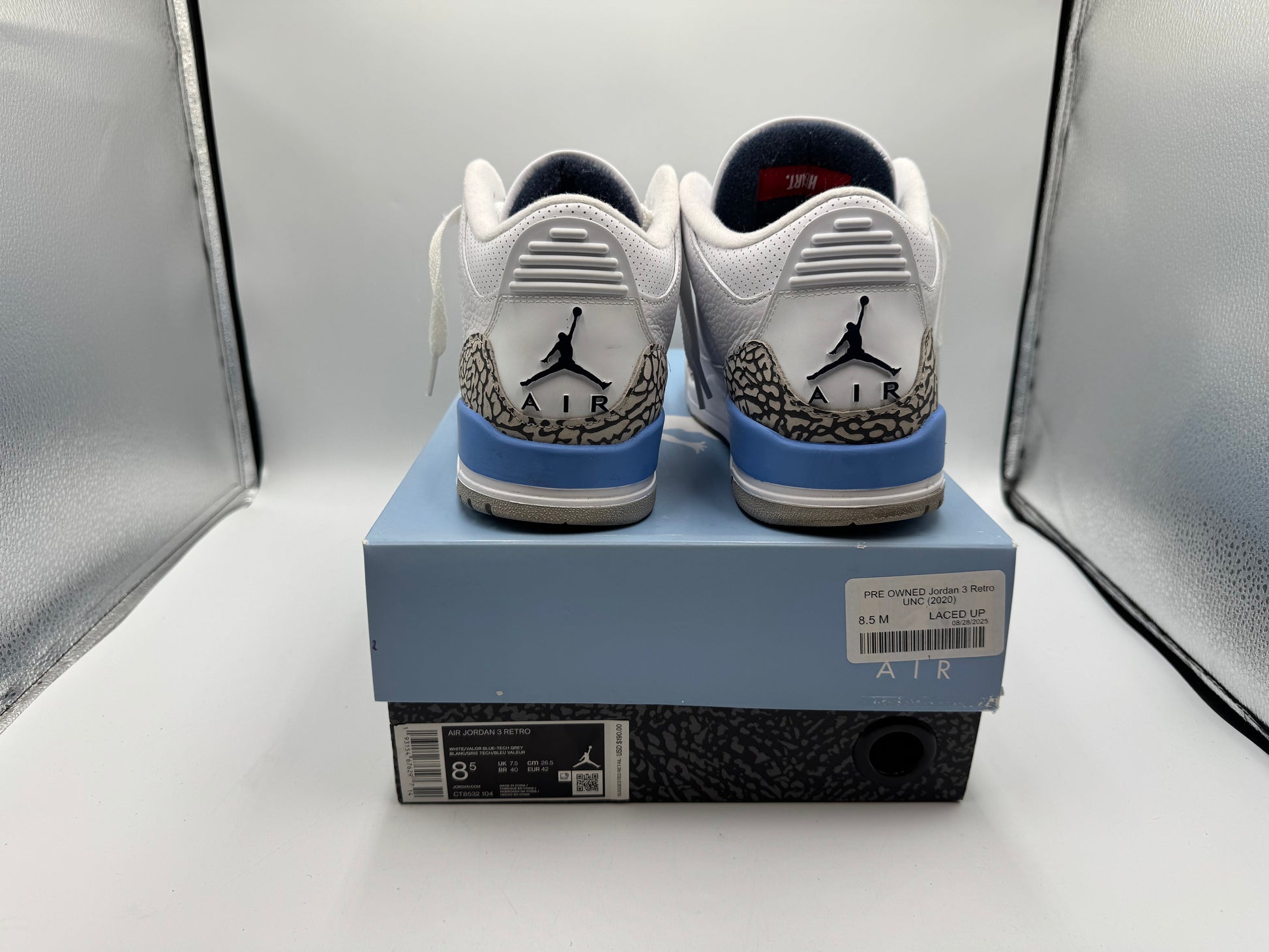 PRE OWNED Jordan 3 Retro UNC (2020)
