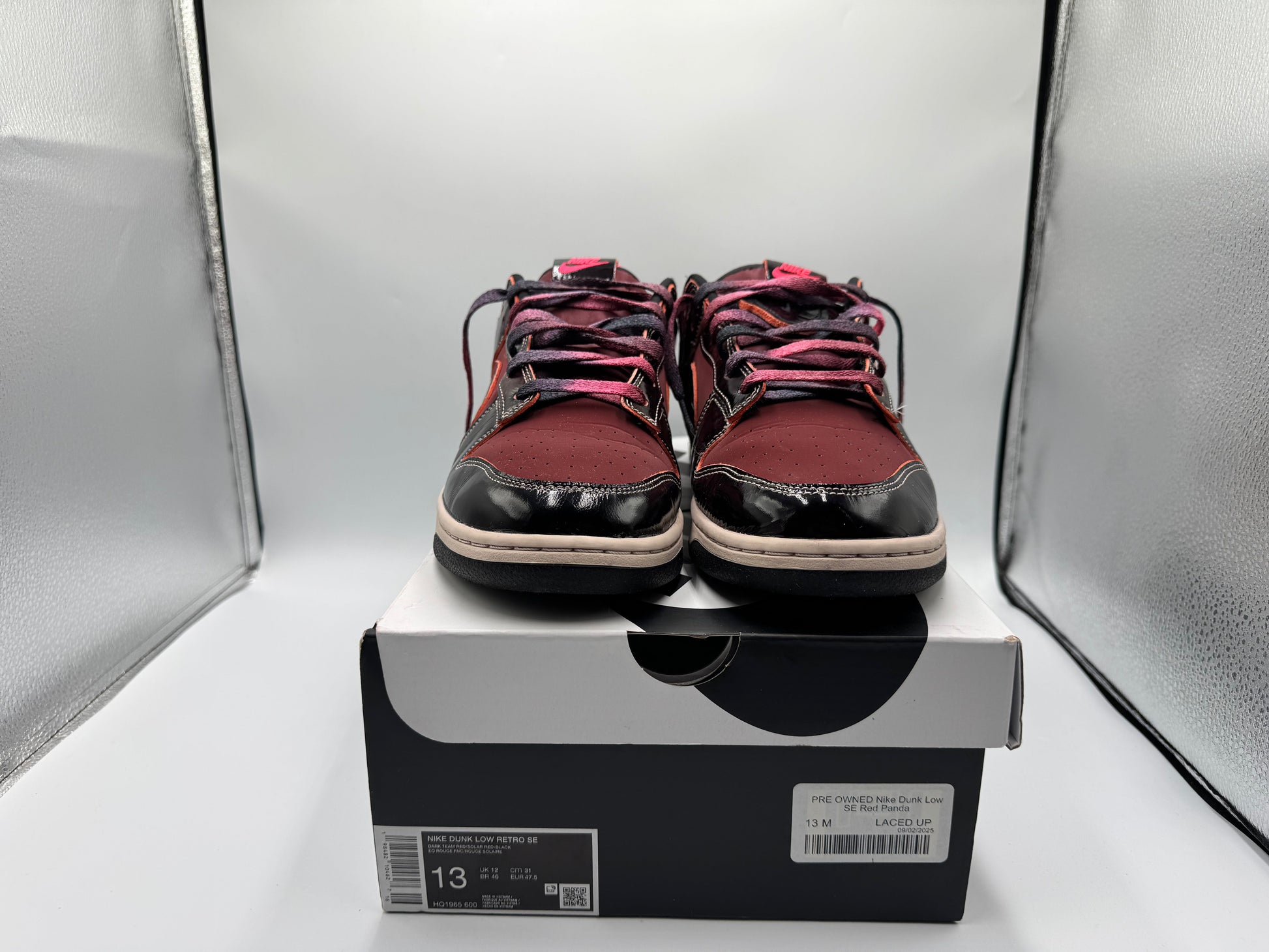 PRE OWNED Nike Dunk Low SE Red Panda
