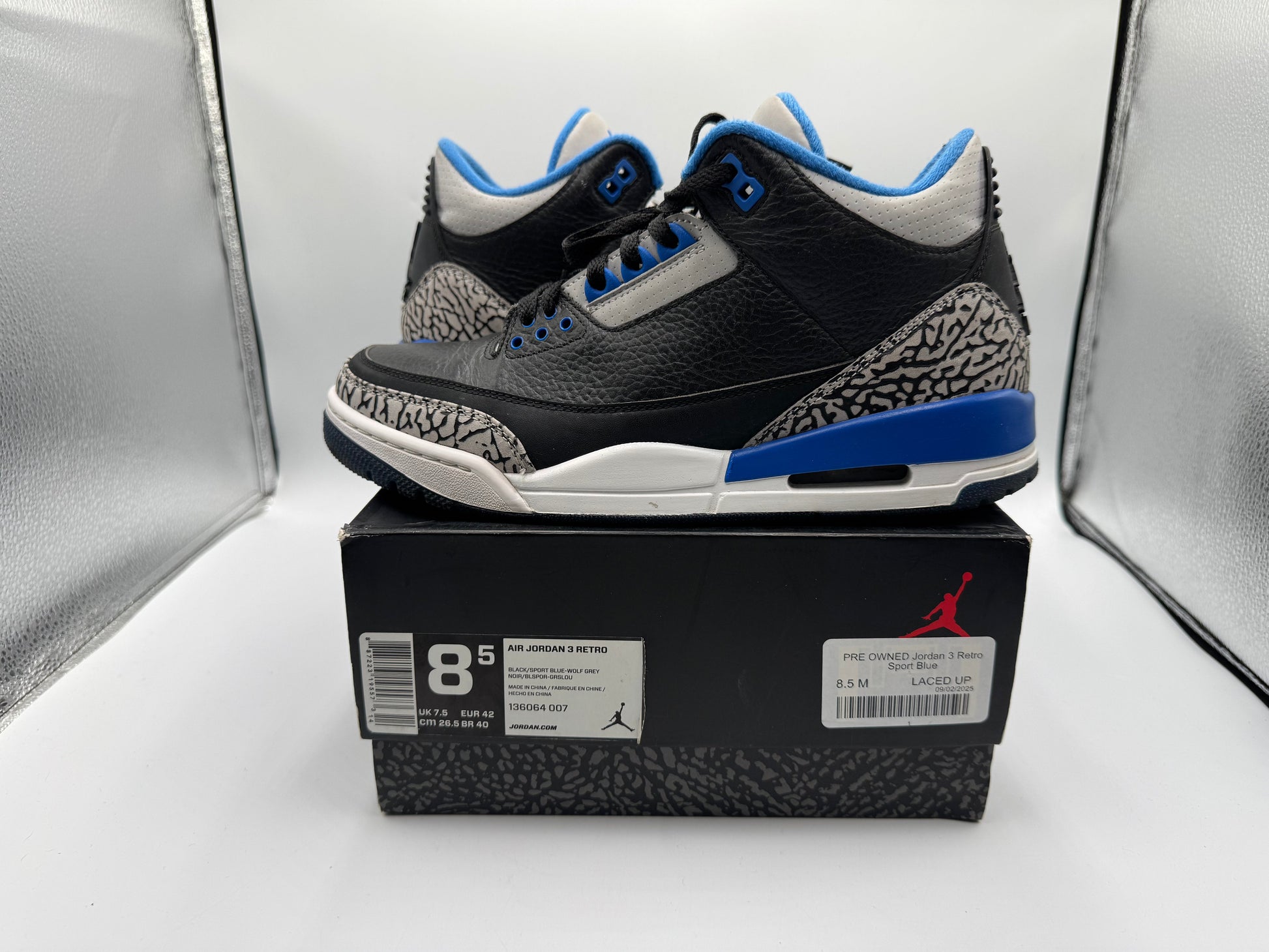 PRE OWNED Jordan 3 Retro Sport Blue