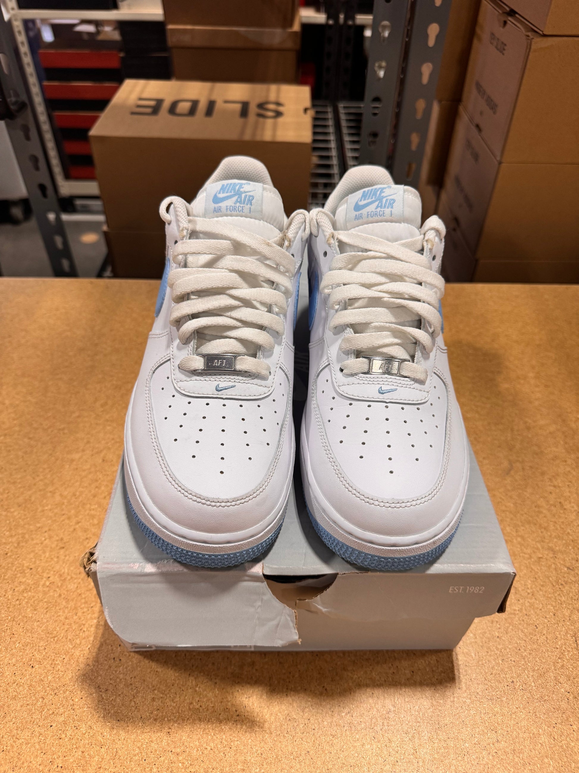 PRE OWNED Air Force White/Baby Blue