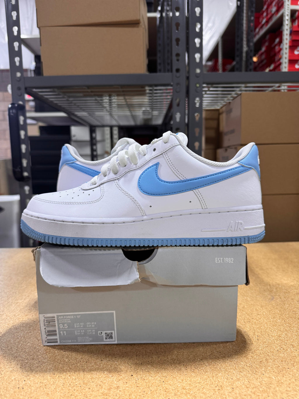PRE OWNED Air Force White/Baby Blue
