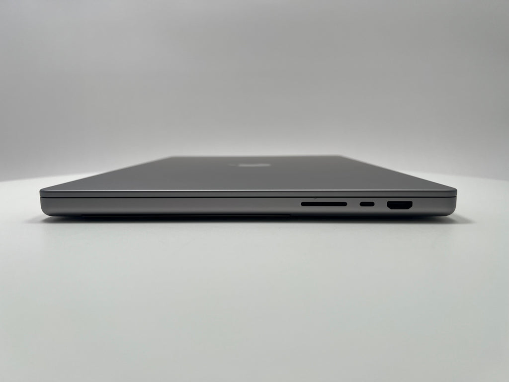 MacBook Pro (2021) 16-inch – Apple M1 Max 32-Core GPU – 64GB RAM 2TB SSD – 94% BH